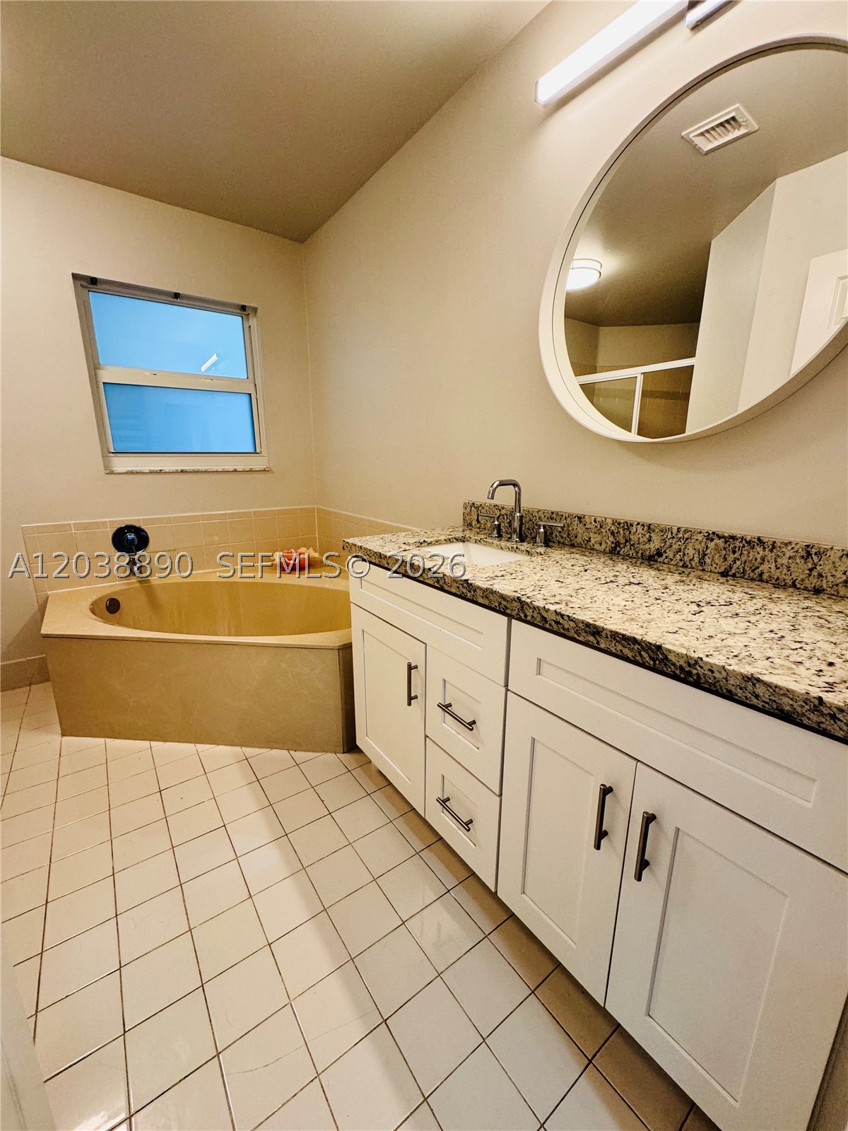 1480 Sweetbay Way Property Photo 11