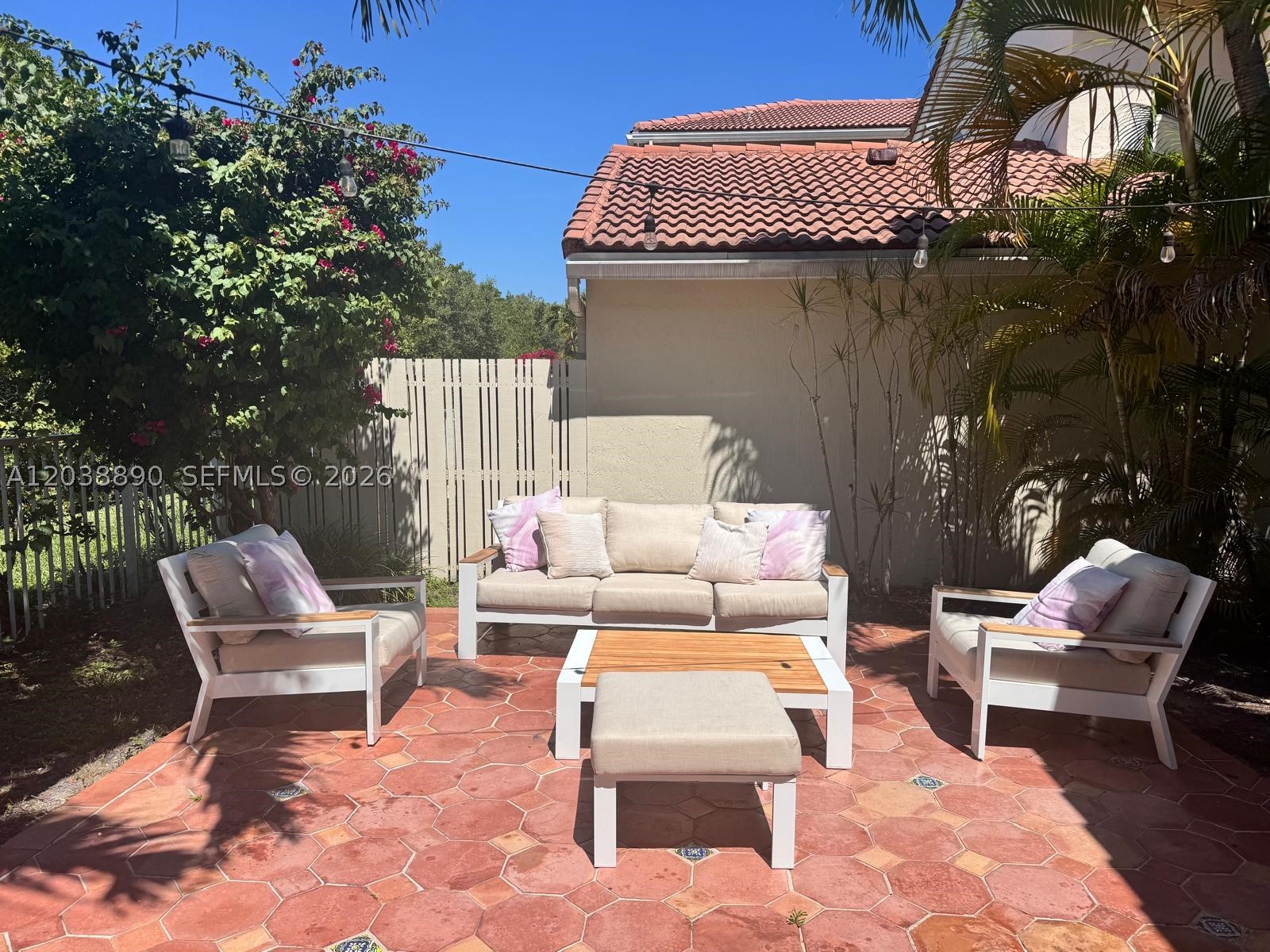 1480 Sweetbay Way Property Photo 15