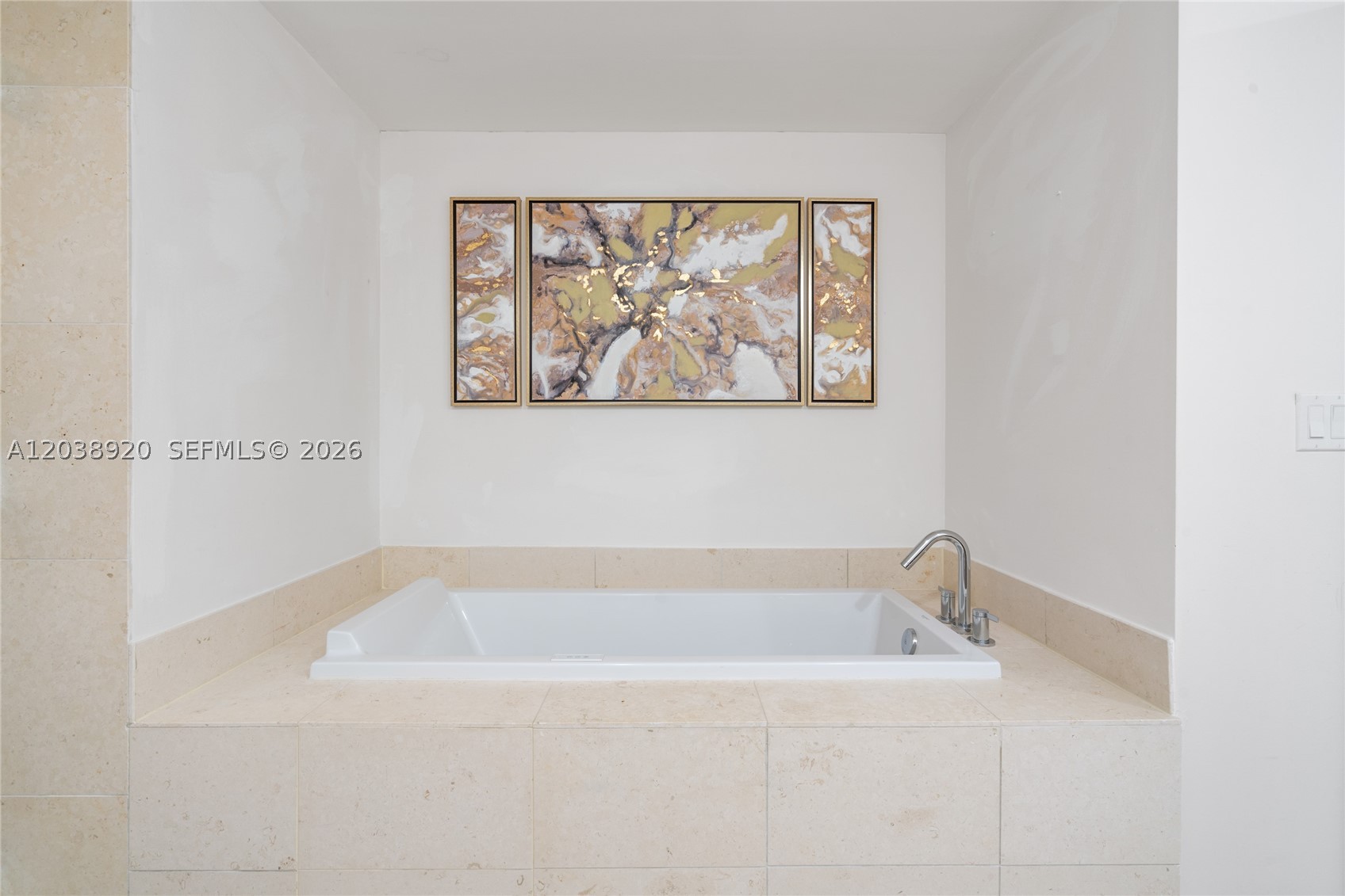 475 Brickell Ave 4315 Property Photo 18