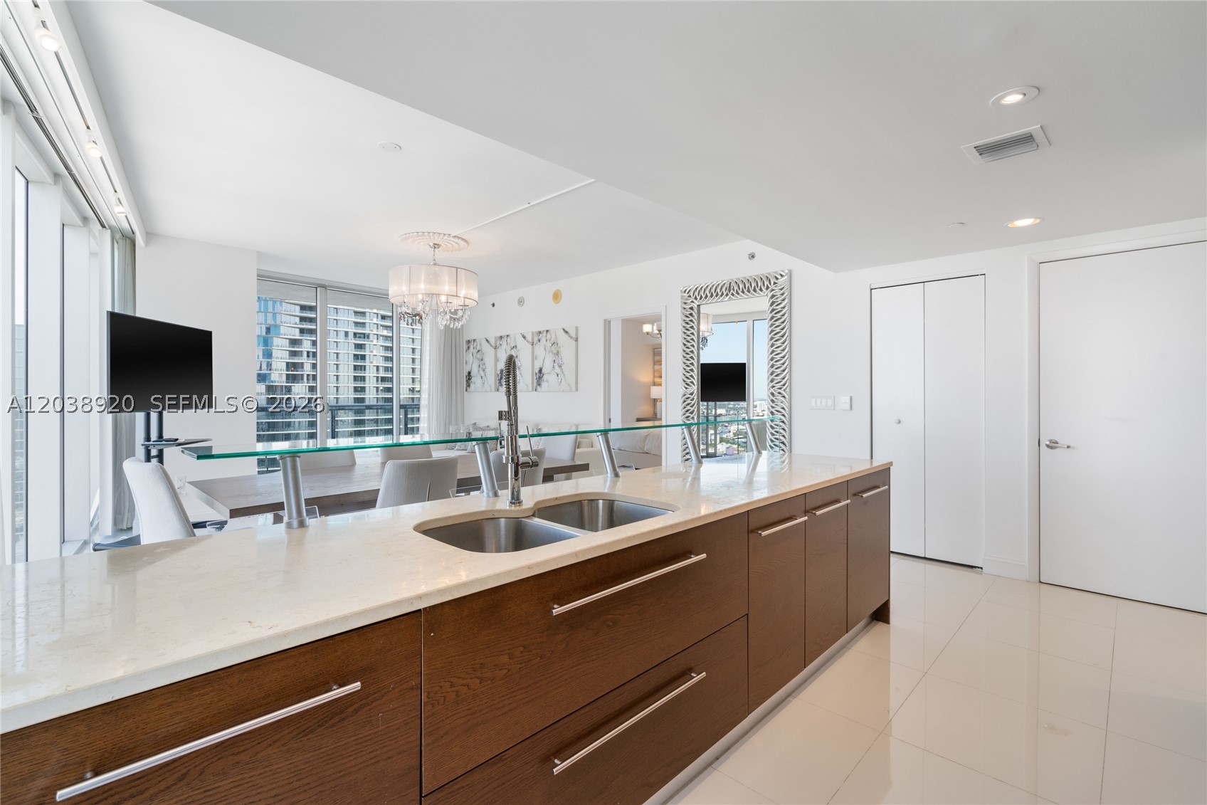 475 Brickell Ave 4315 Property Photo 25
