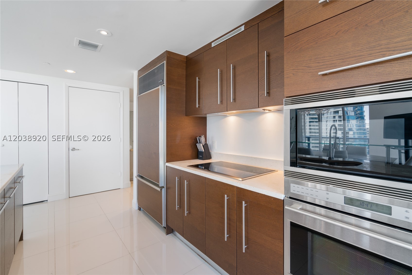 475 Brickell Ave 4315 Property Photo 26