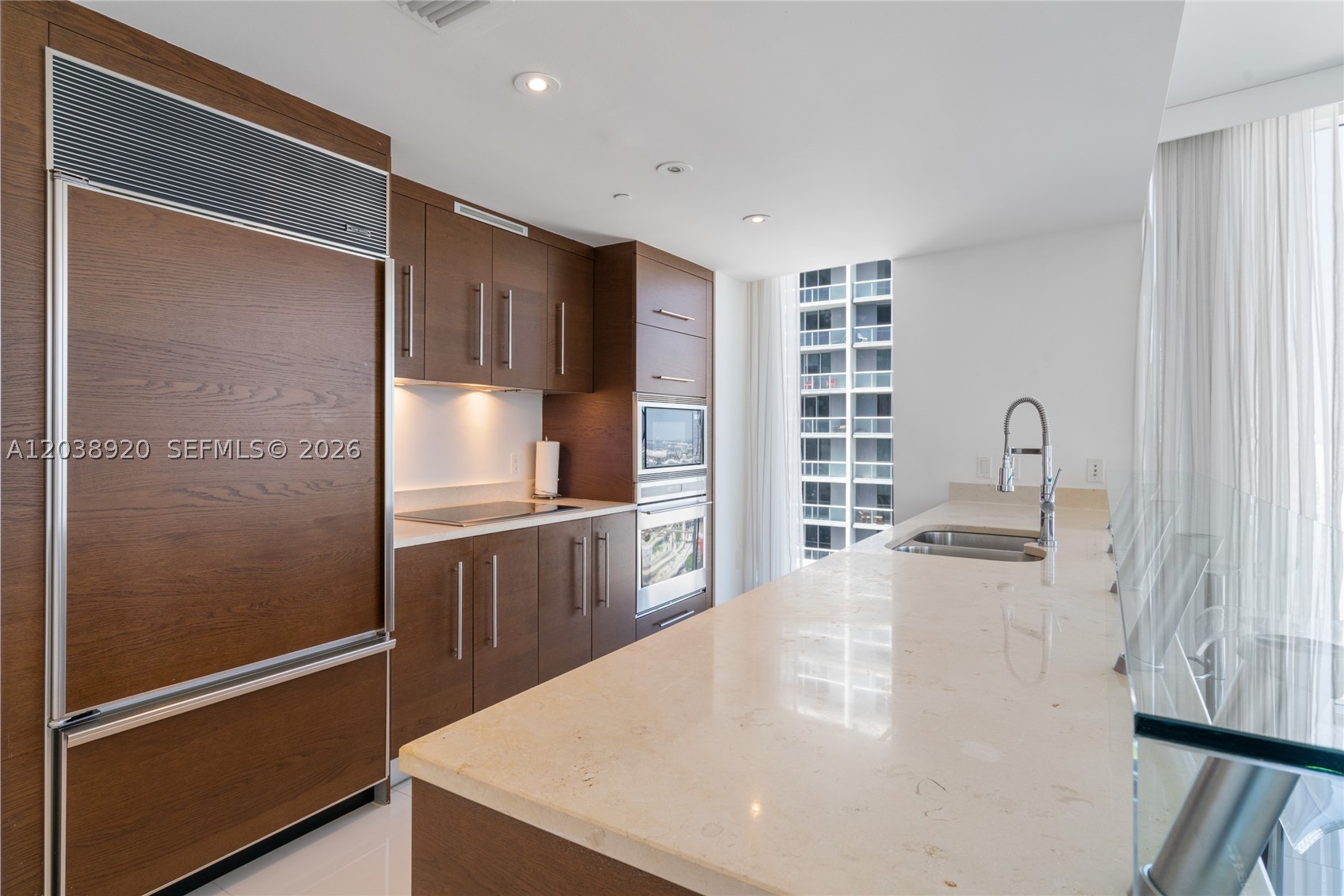 475 Brickell Ave 4315 Property Photo 28