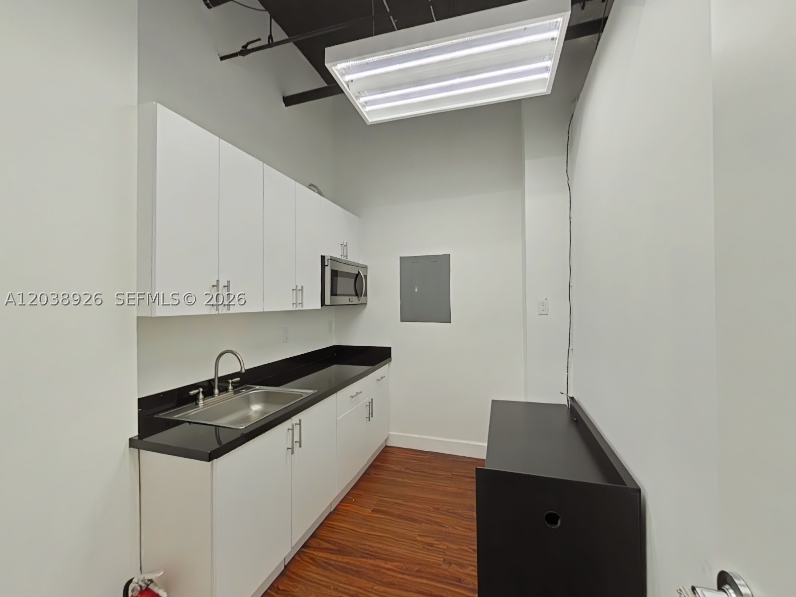 1607 Ponce De Leon Blvd 201 Property Photo 10
