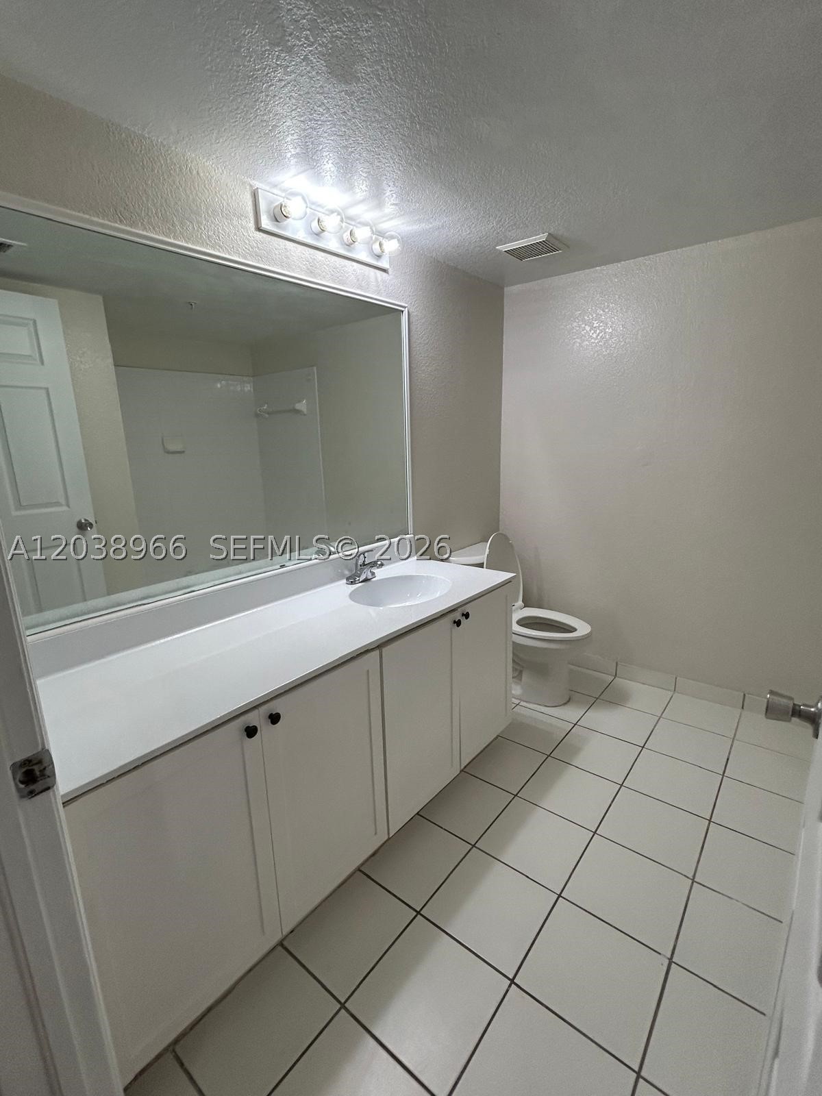 15460 Sw 284th St 4207 Property Photo 15