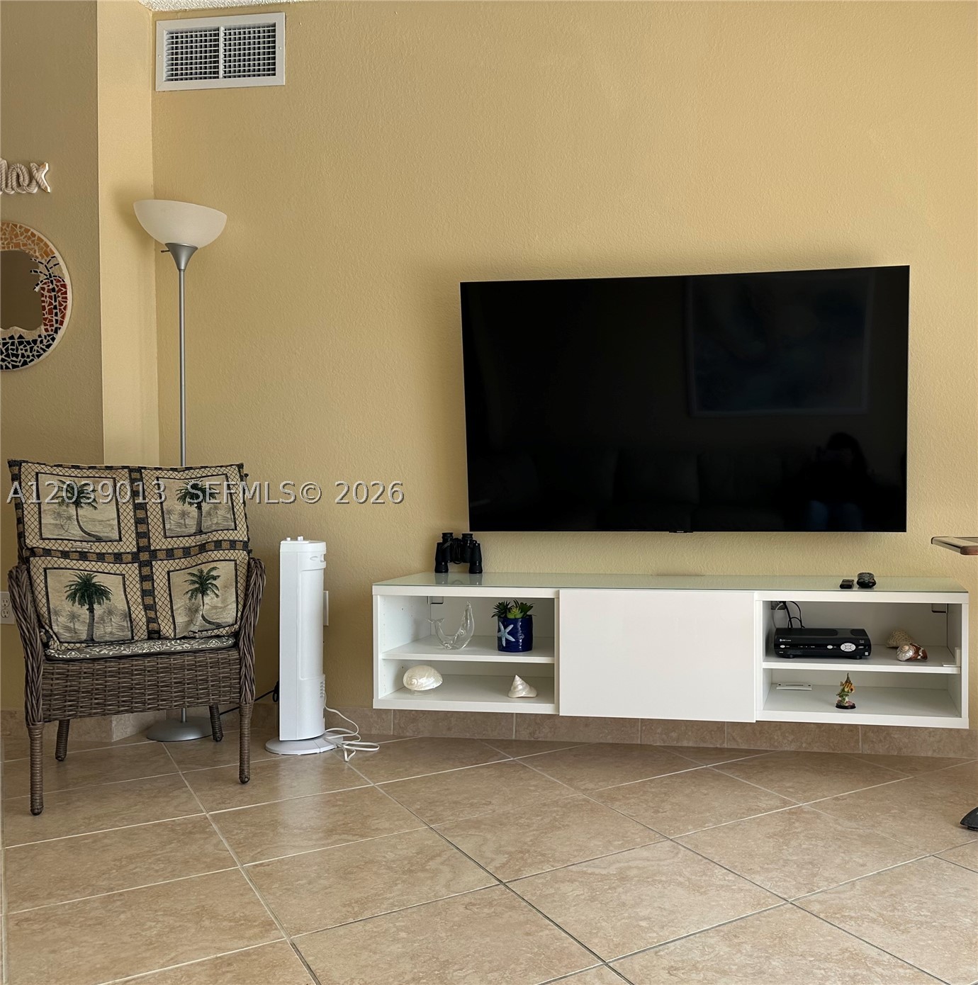 1950 S Ocean Dr 4c Property Photo 4