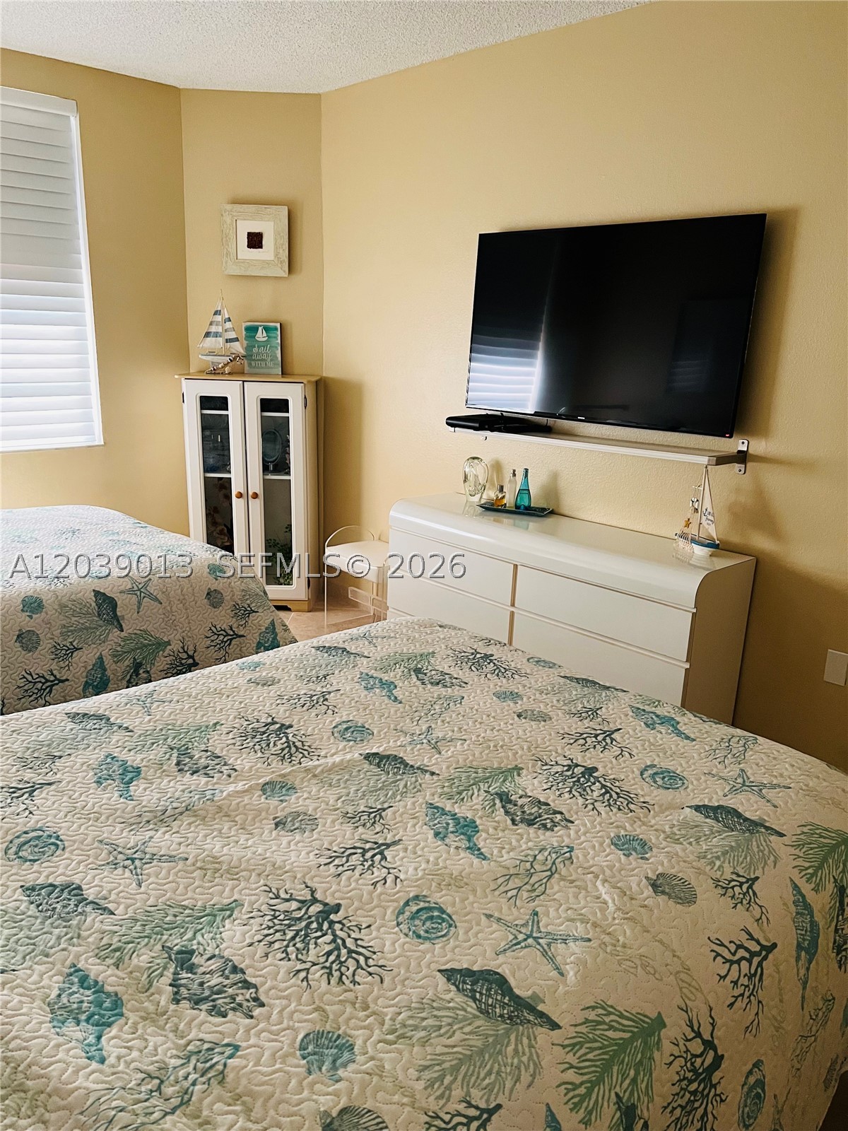 1950 S Ocean Dr 4c Property Photo 13
