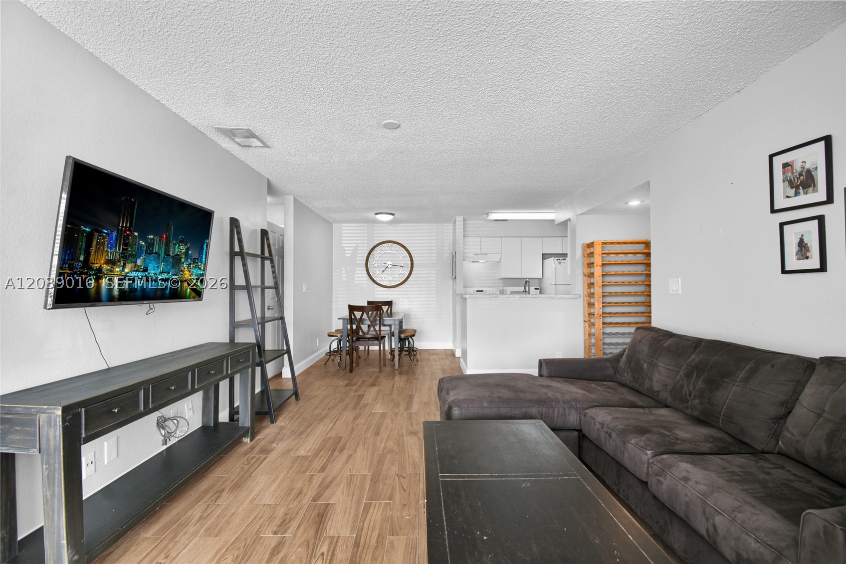 2866 S University Dr 5105 Property Photo 15