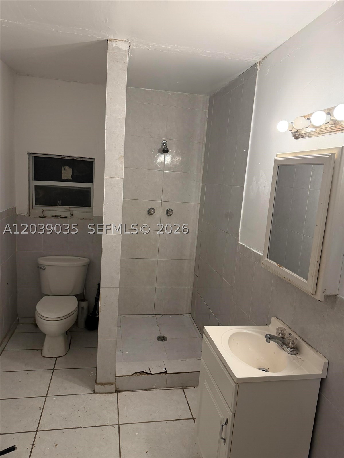 1885 Nw 113th Ter Property Photo 10