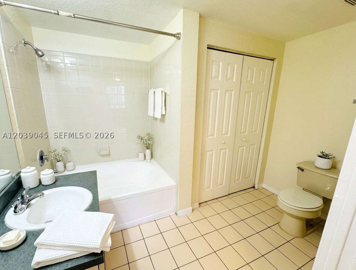 705 Belmont Ln 705 Property Photo 17