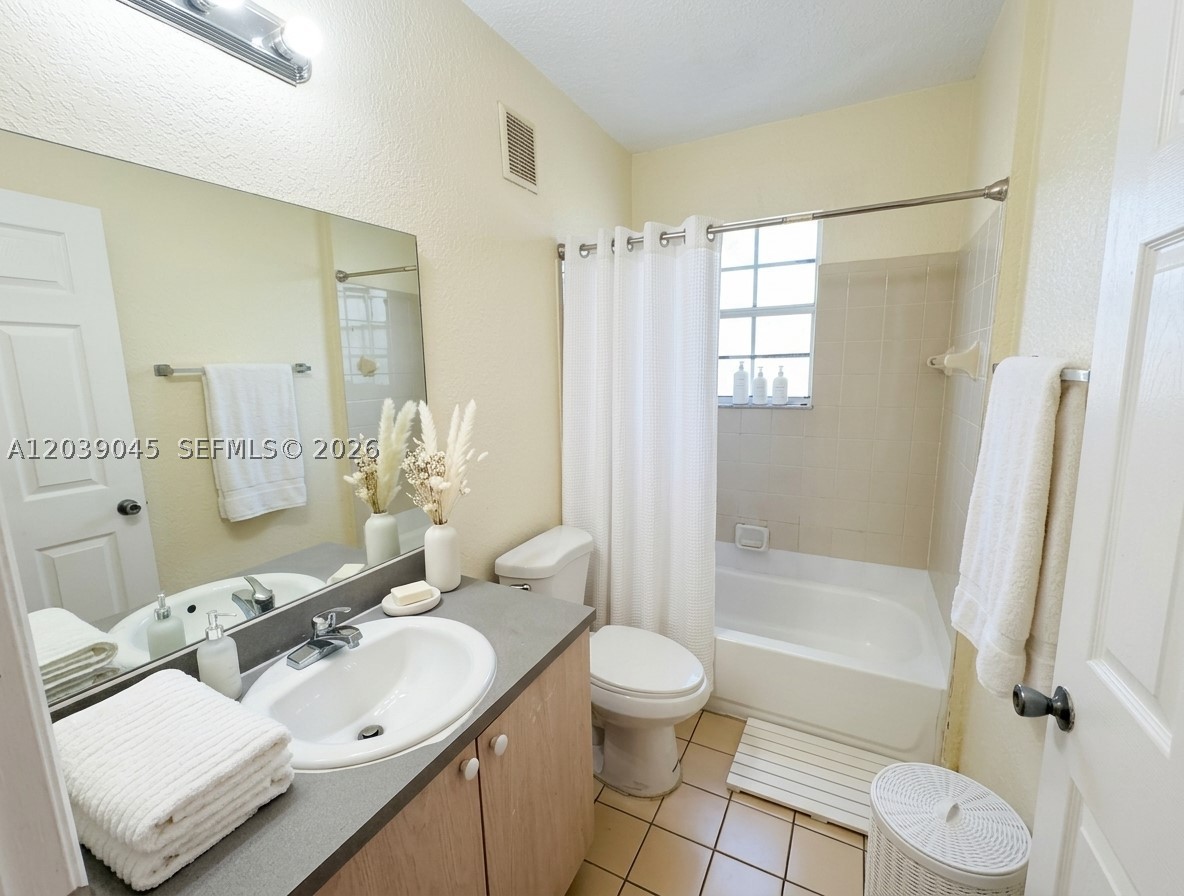 705 Belmont Ln 705 Property Photo 22