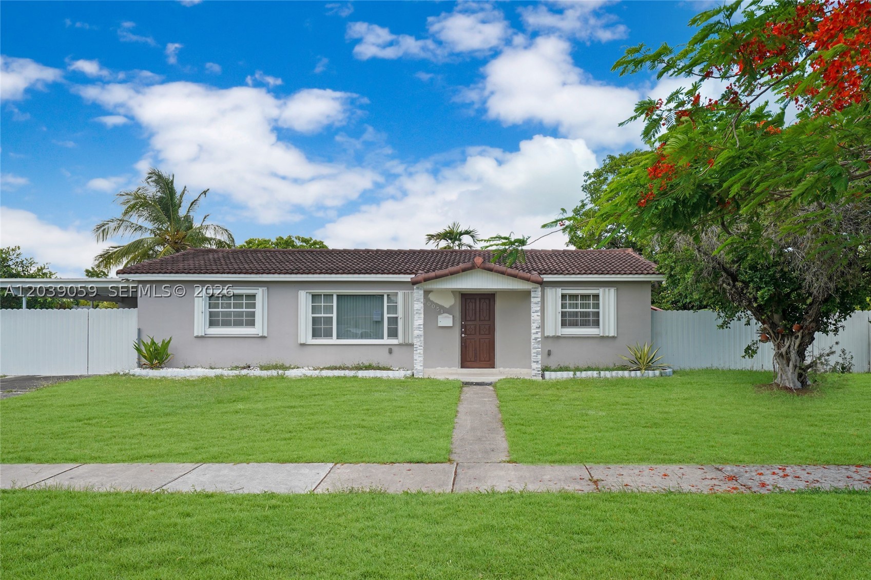 10051 SW 13th Ter Property Photo 1