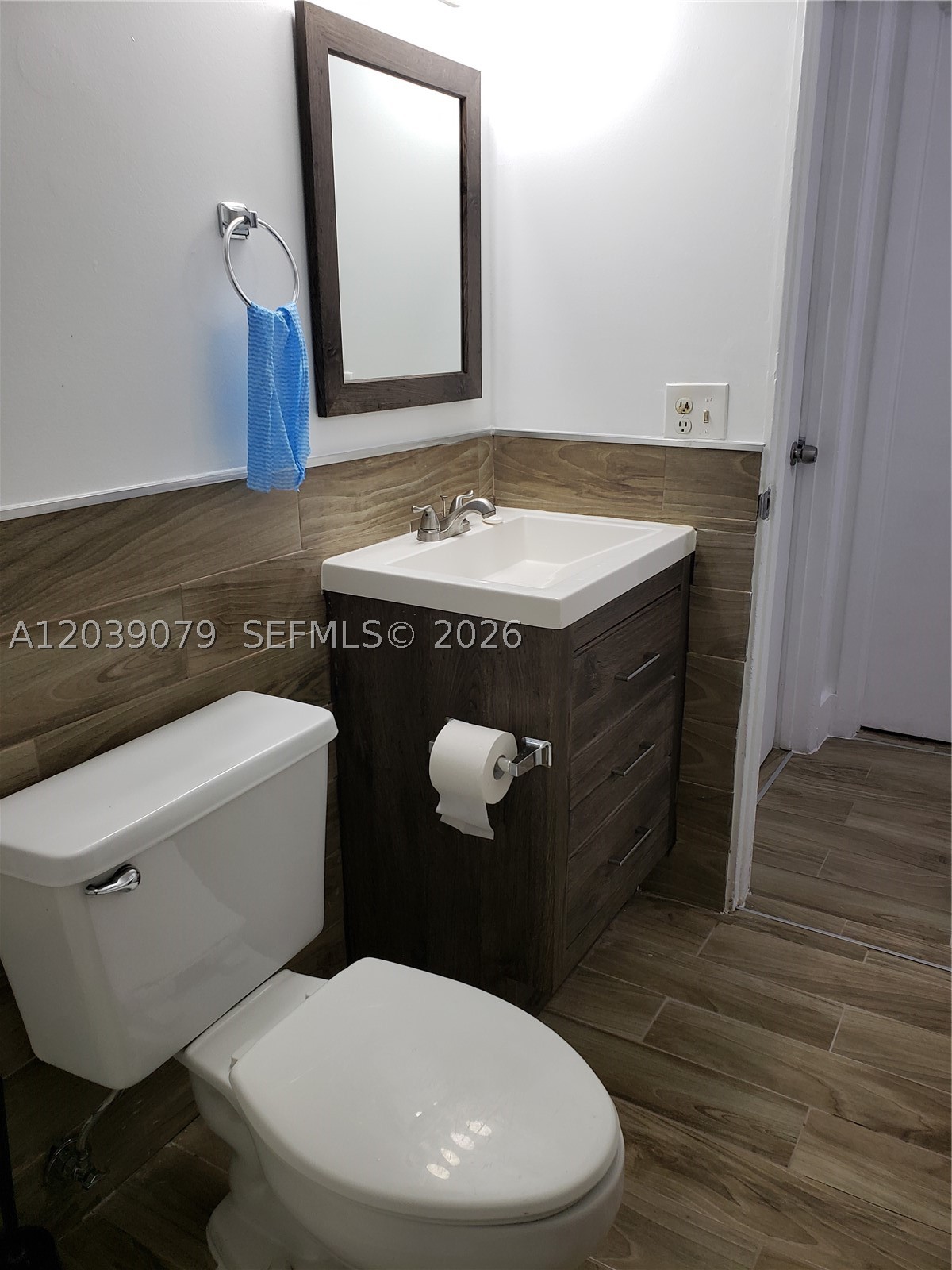 8075 Nw 7th St 115 Property Photo 3
