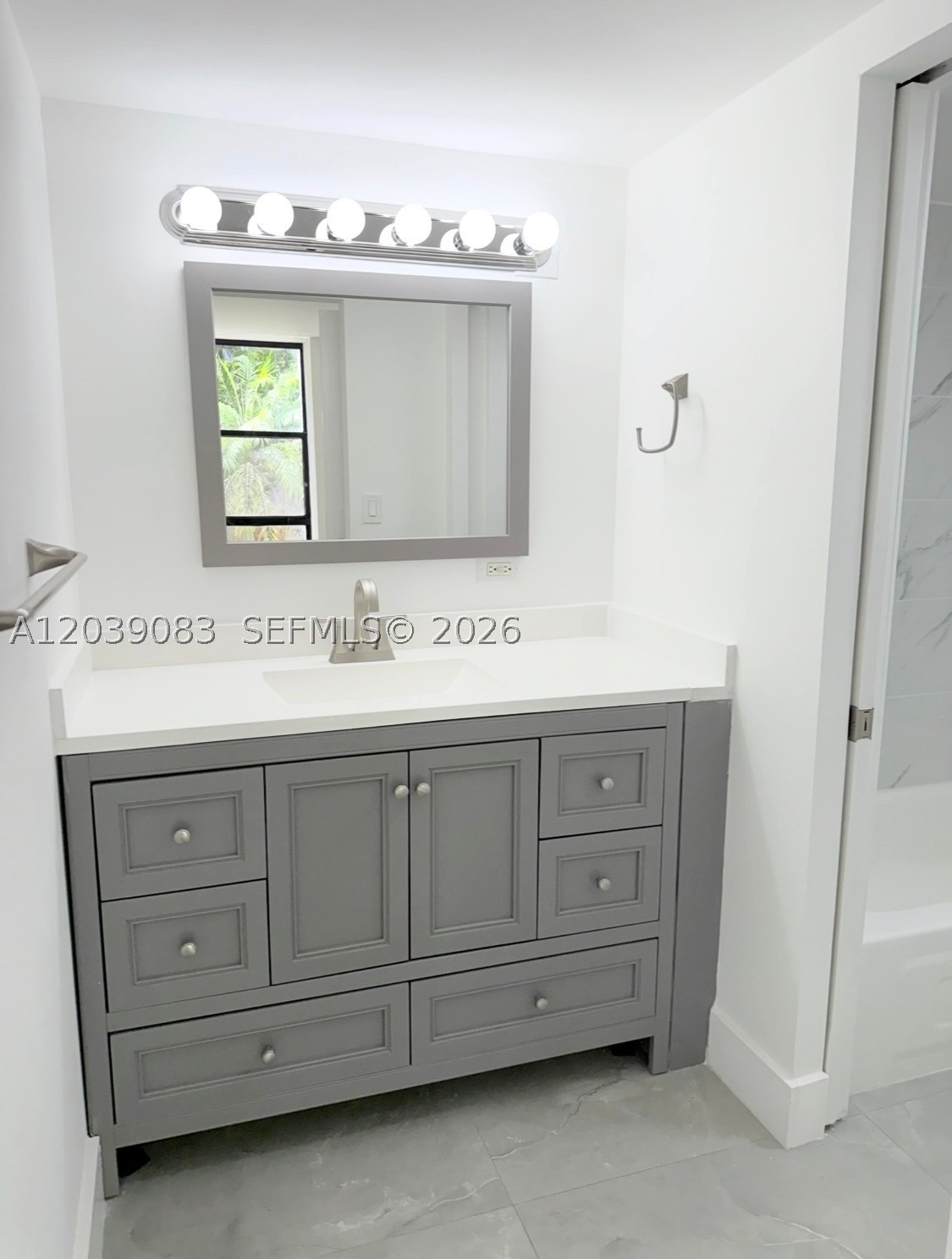 16909 N Bay Rd 116 Property Photo 12