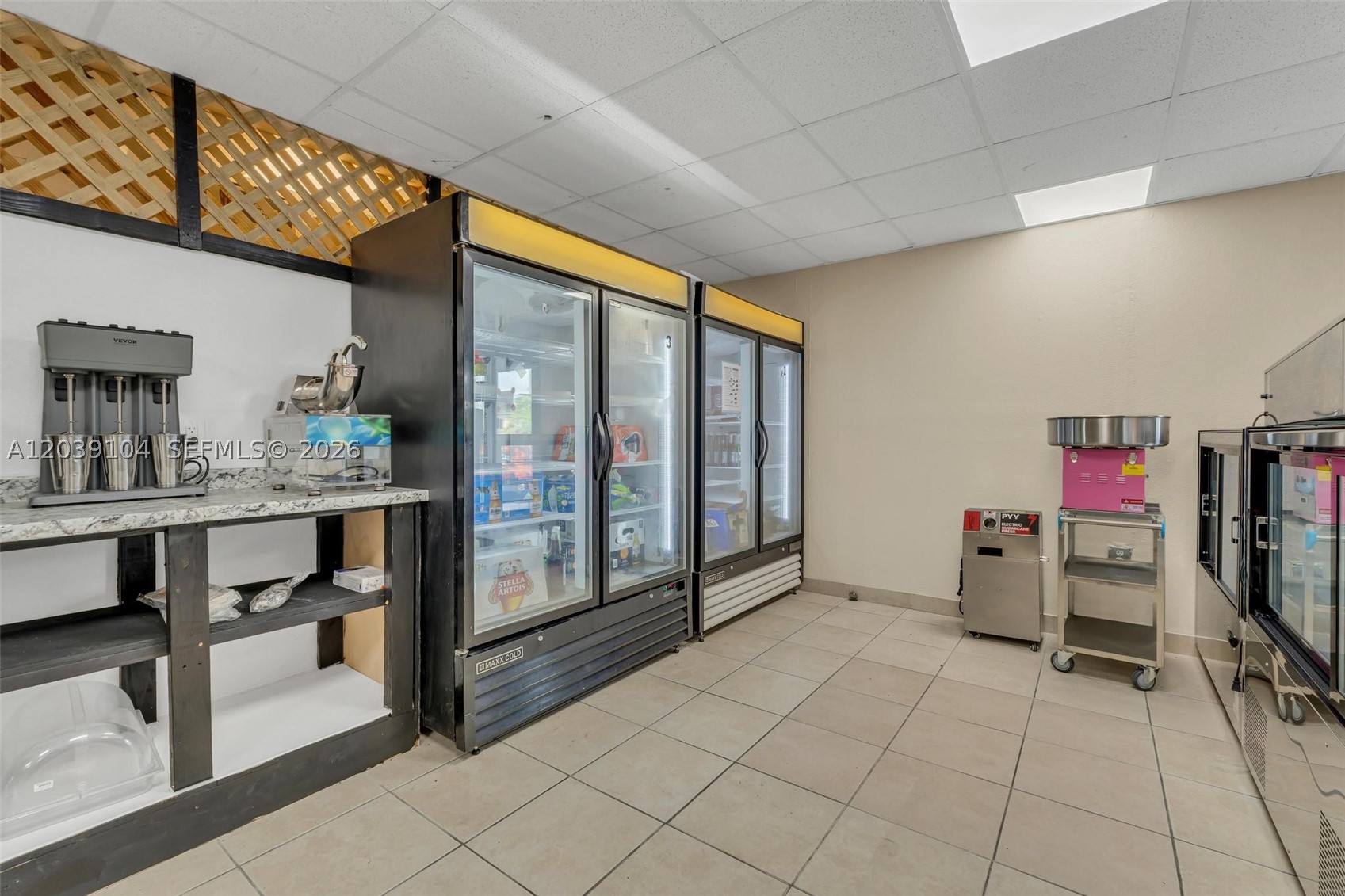 A12039104 Property Photo 25