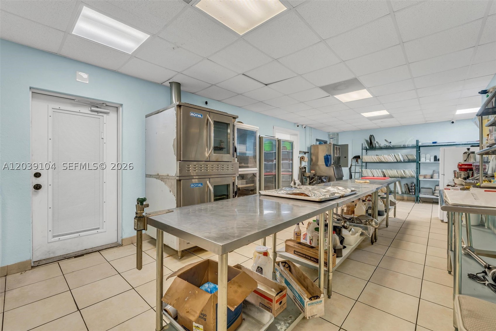 A12039104 Property Photo 29