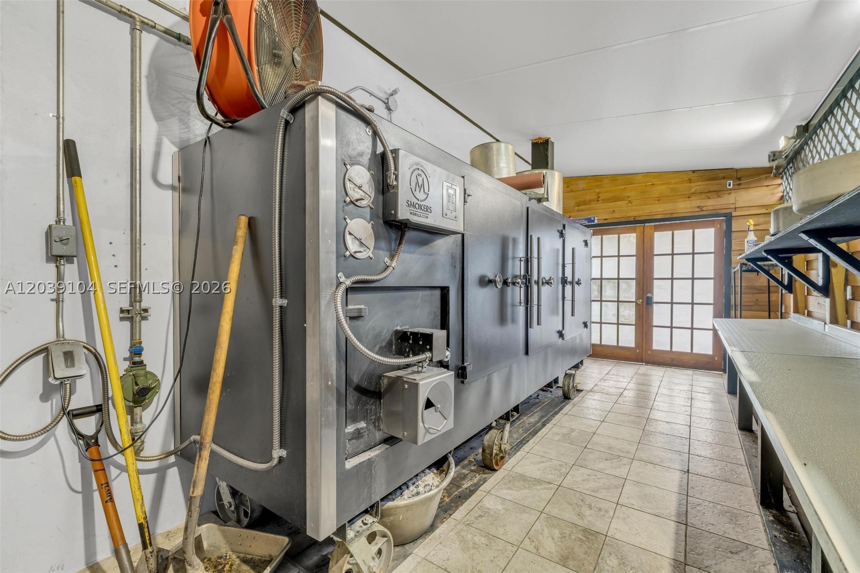 A12039104 Property Photo 39