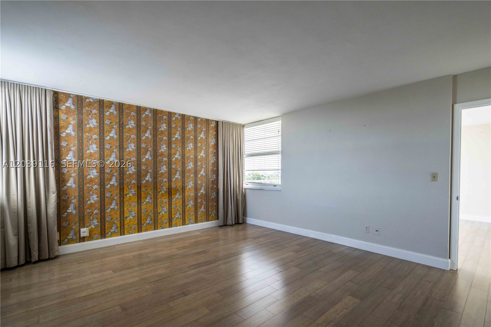9500 W Bay Harbor Dr 7d Property Photo 19