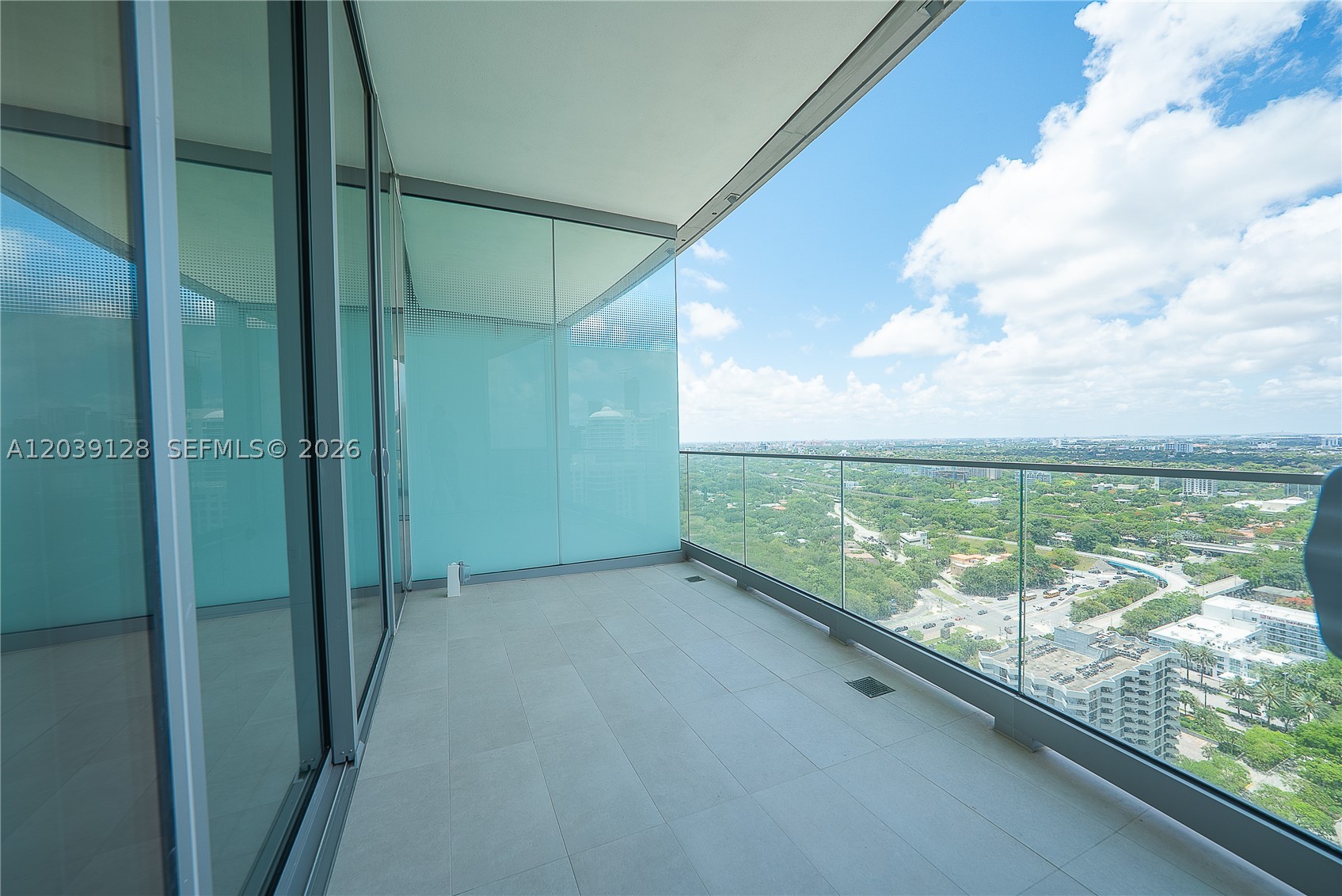 A12039128 Property Photo 19