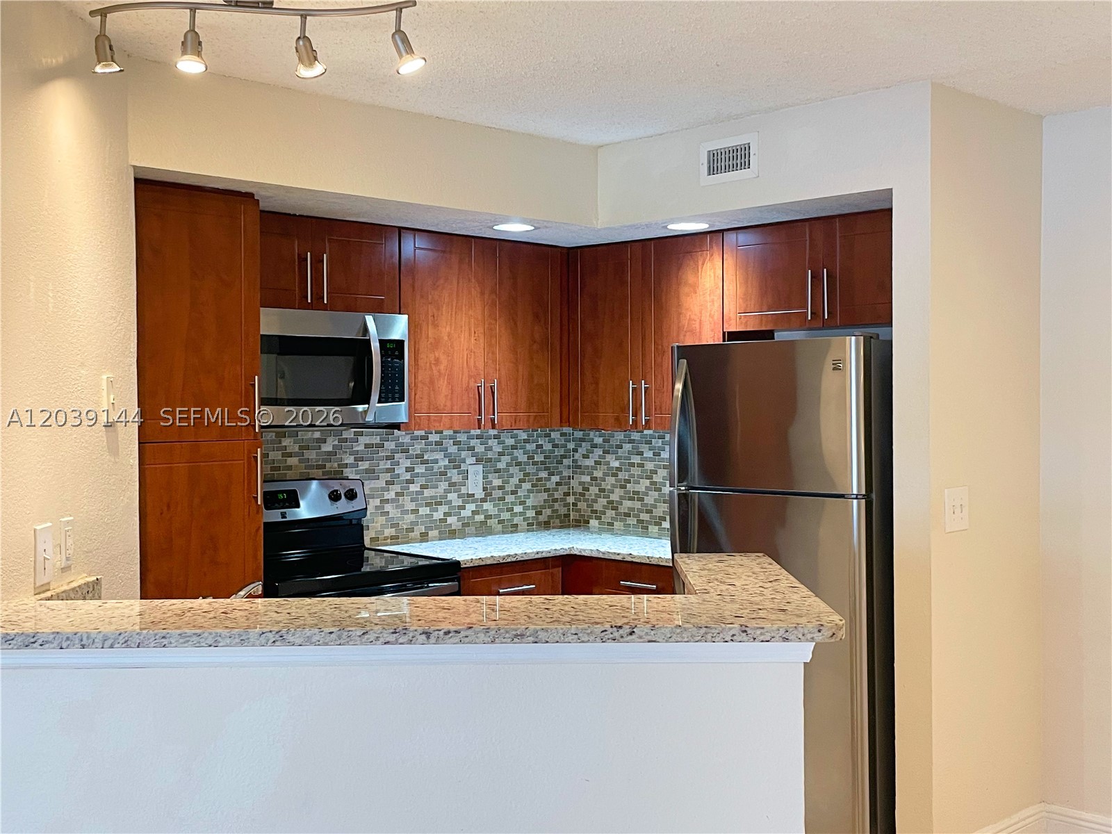 12980 Vista Isles Dr 314 Property Photo 5