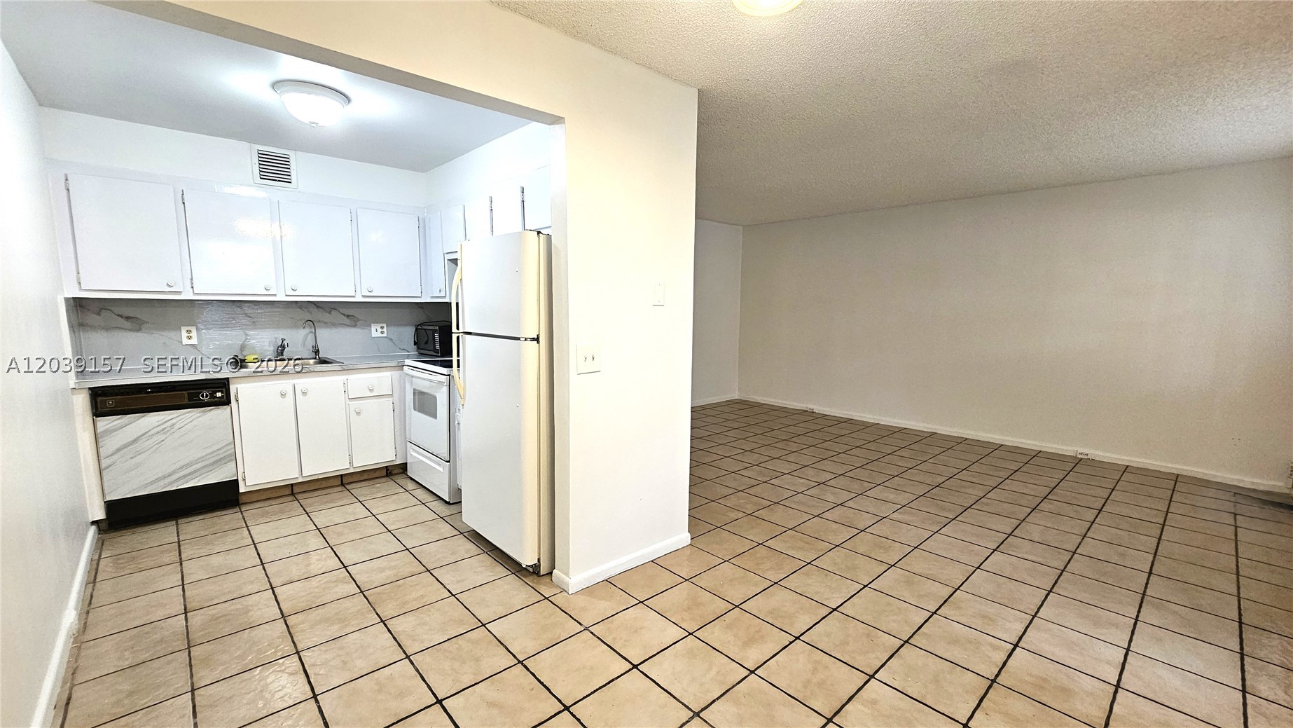 13155 Sw 7th Ct 109e Property Photo 5