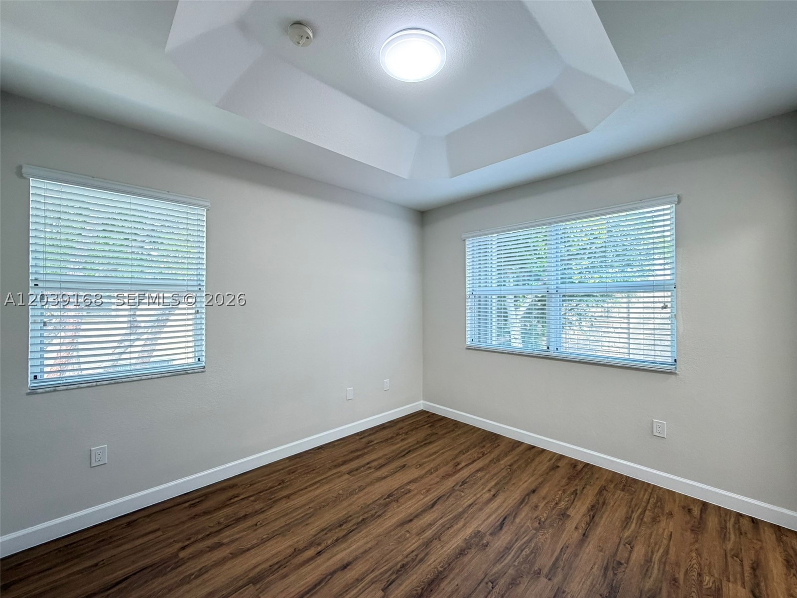 1720 Ne 33rd Ave 102-5 Property Photo 16