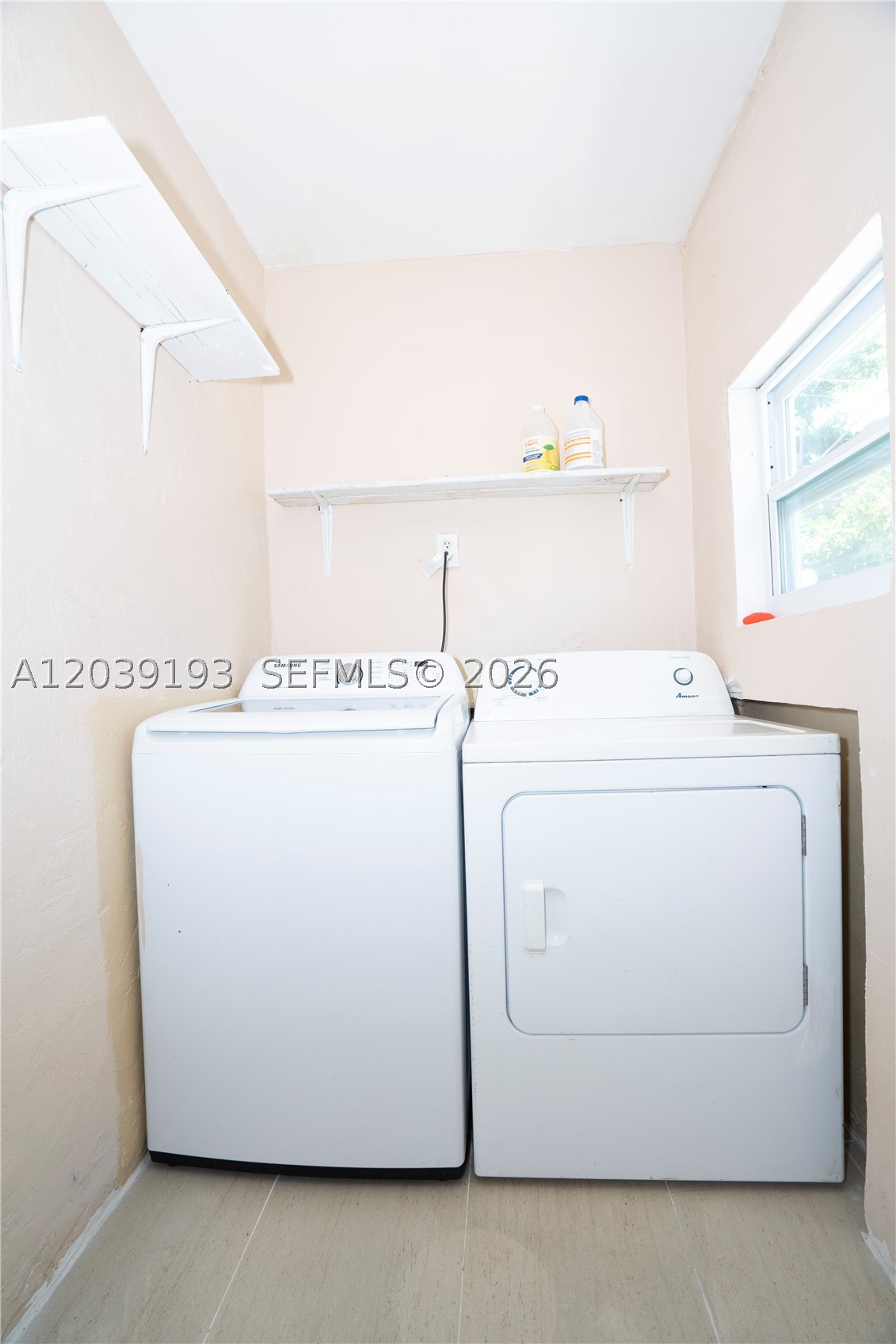 16990 Ne 5th Ct 2 Property Photo 16