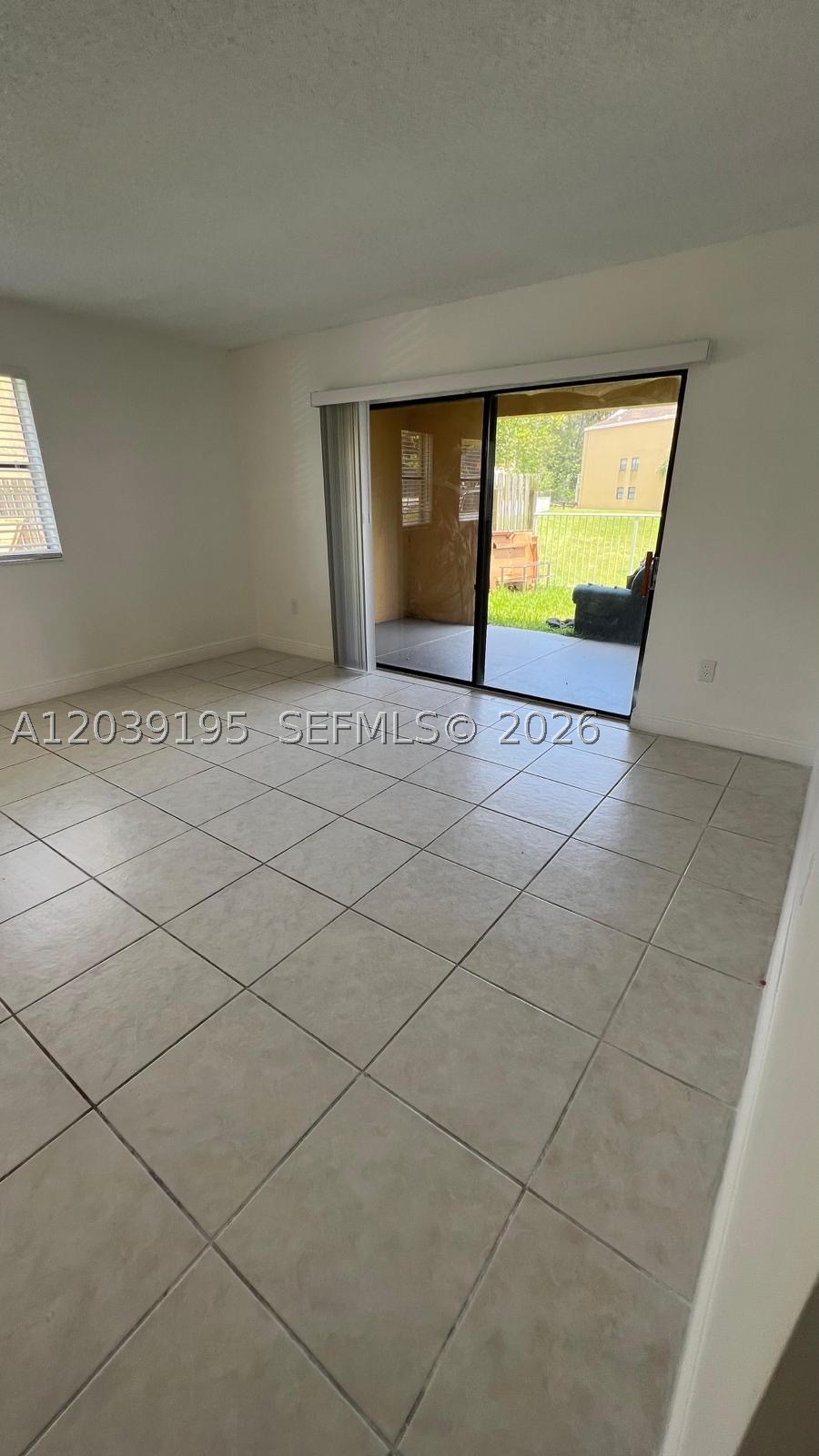 A12039195 Property Photo 14