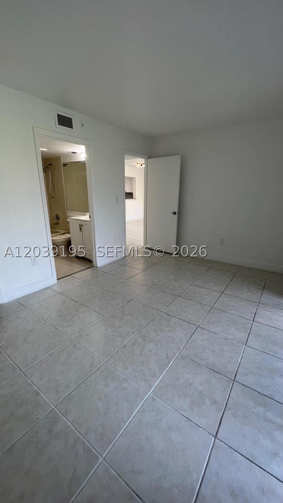 A12039195 Property Photo 20