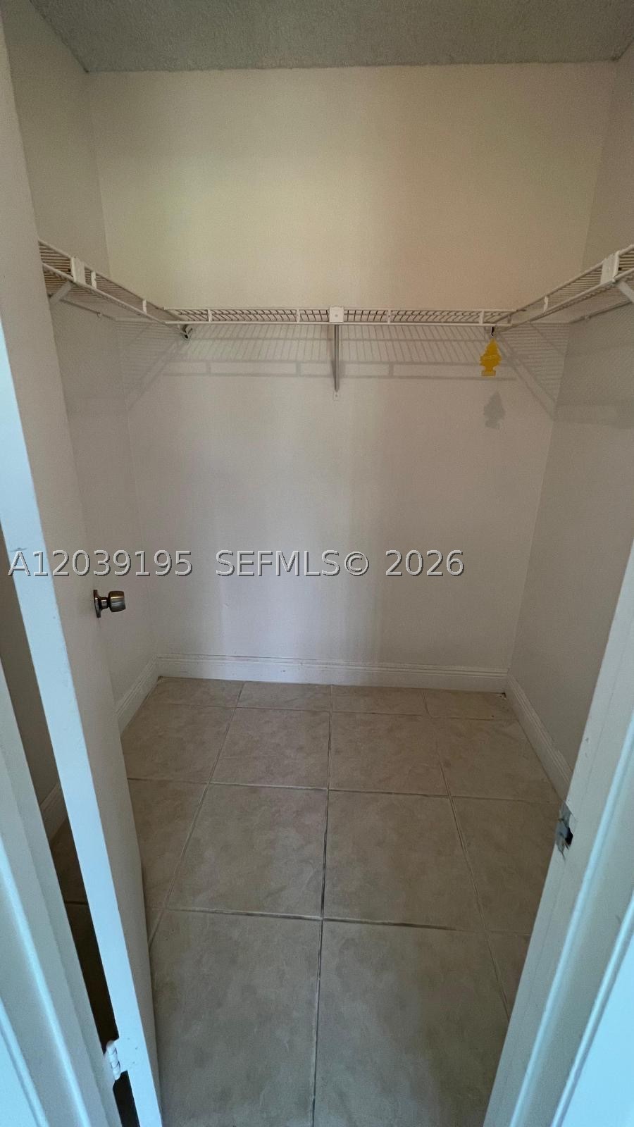 A12039195 Property Photo 22