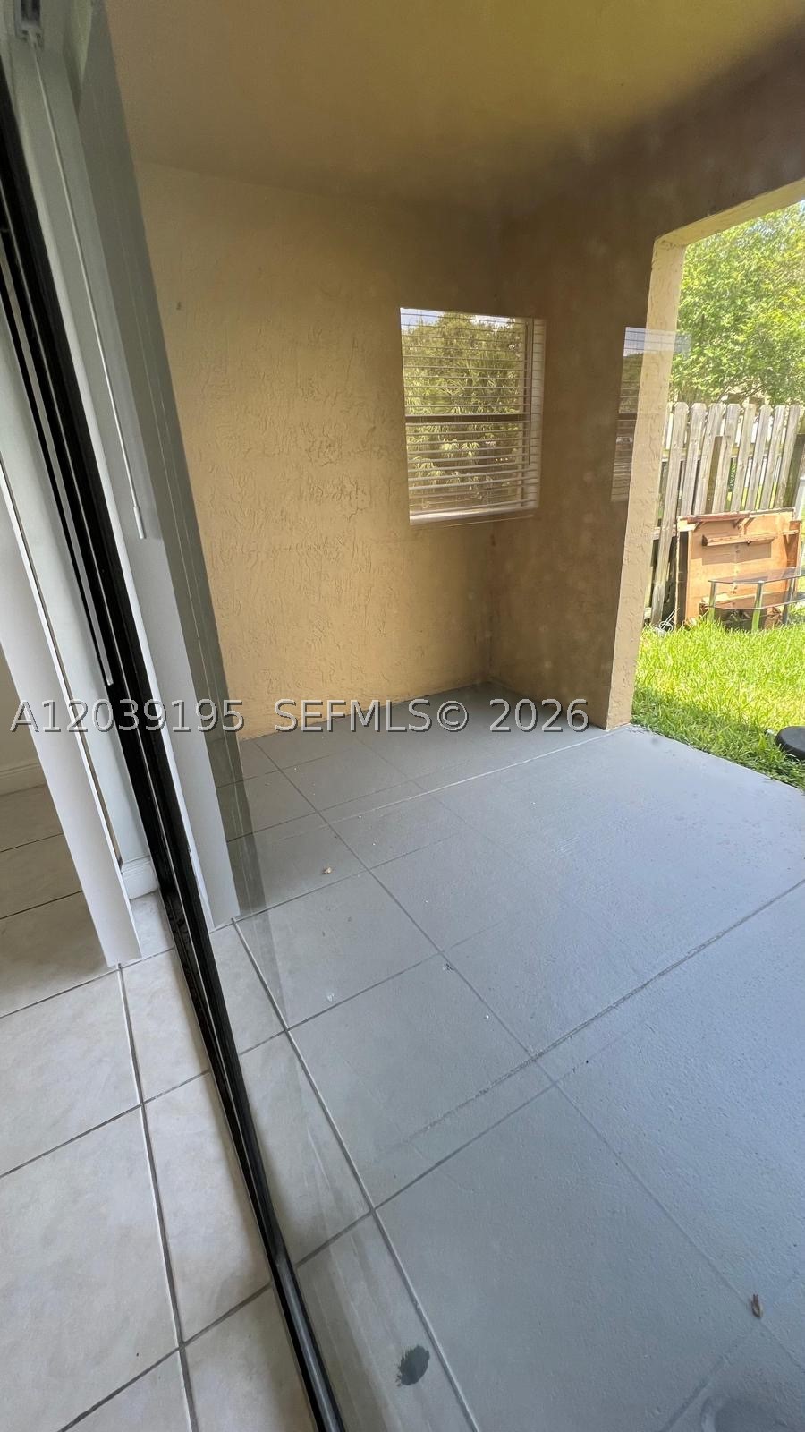 A12039195 Property Photo 29