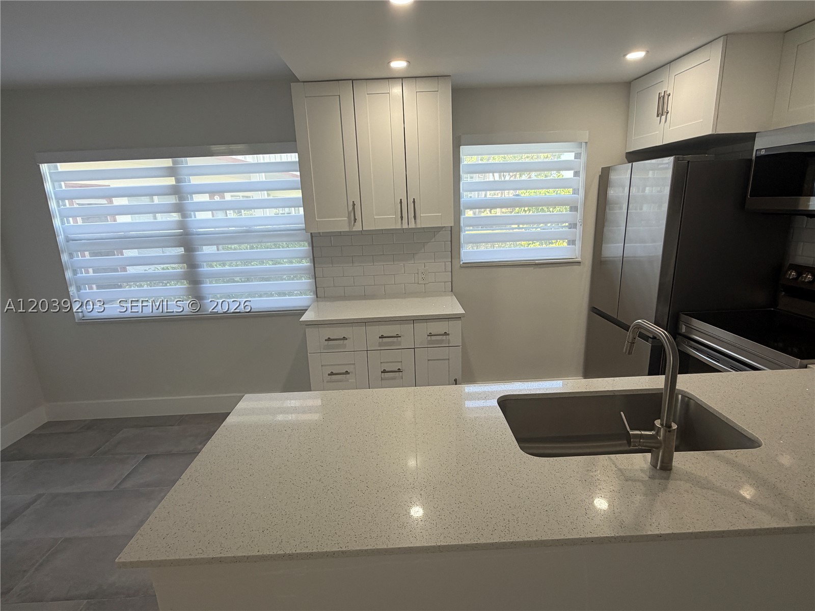 136 Brighton D 136 Property Photo 6