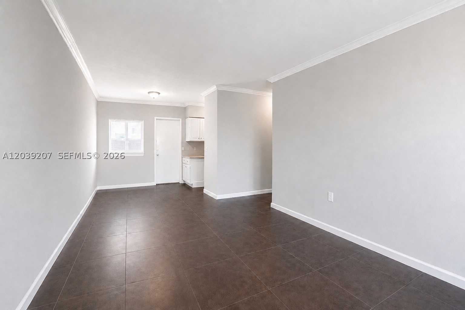 521 Ne 82nd Ter 3 Property Photo 1