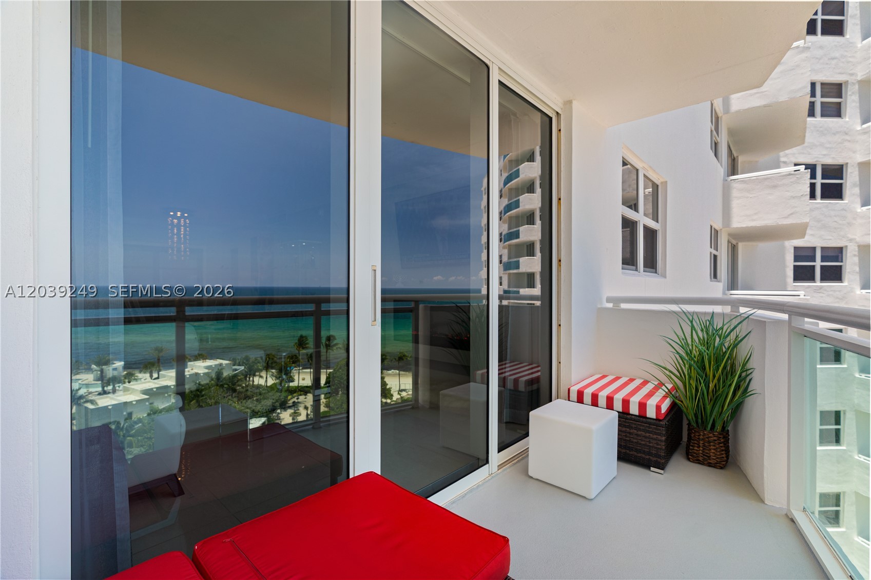 3001 S Ocean Dr 1023 Property Photo 23