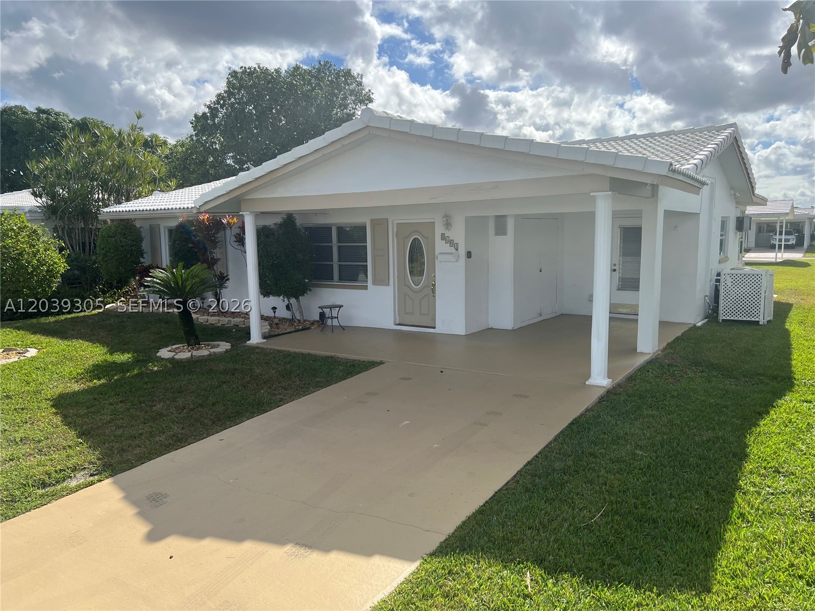 8604 Nw 59th Pl Property Photo 1