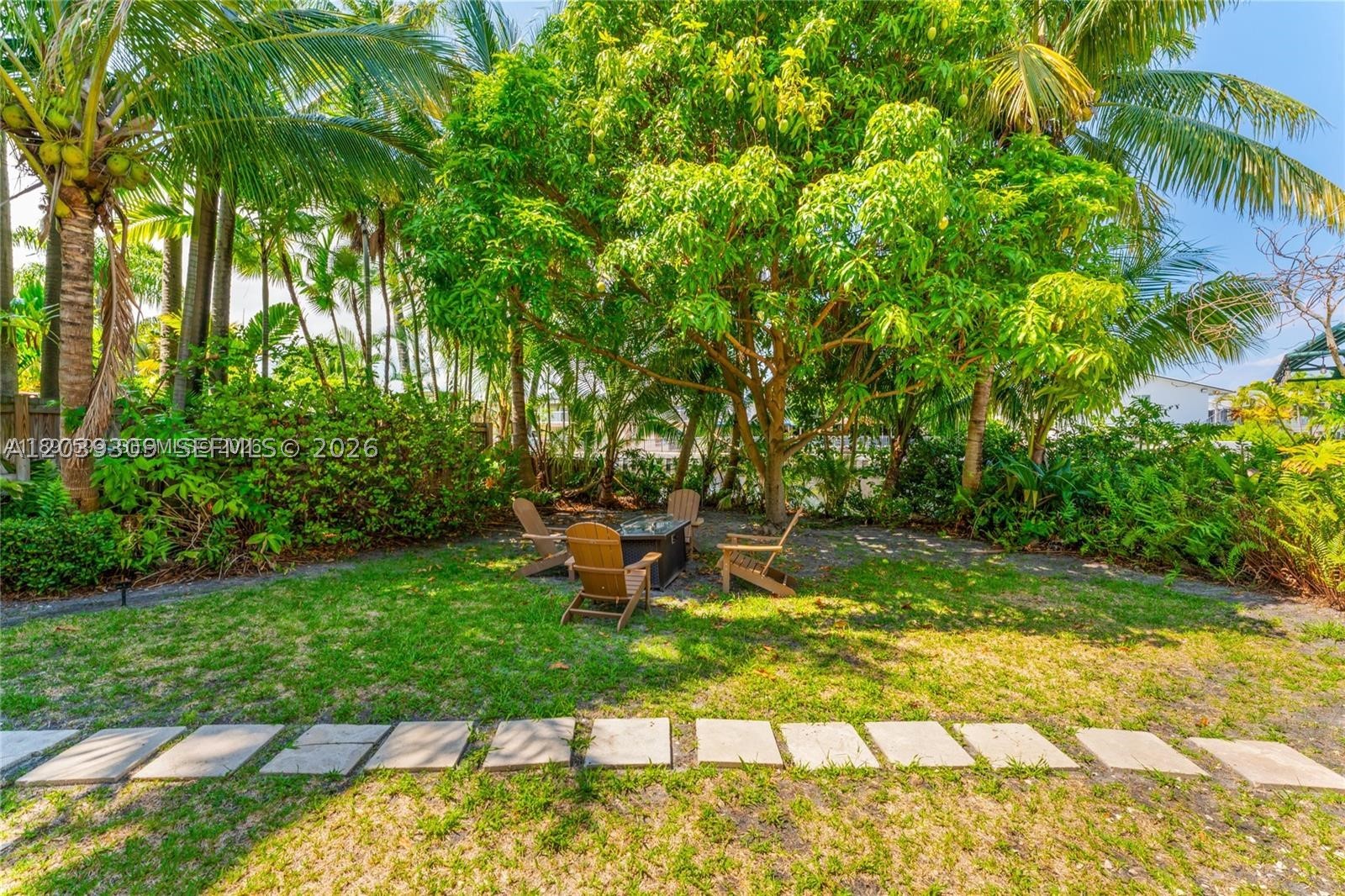 1809 Coral Gardens Dr Property Photo 9