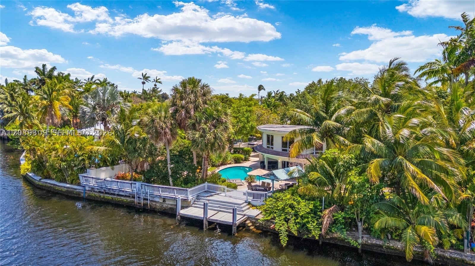 1809 Coral Gardens Dr Property Photo 40