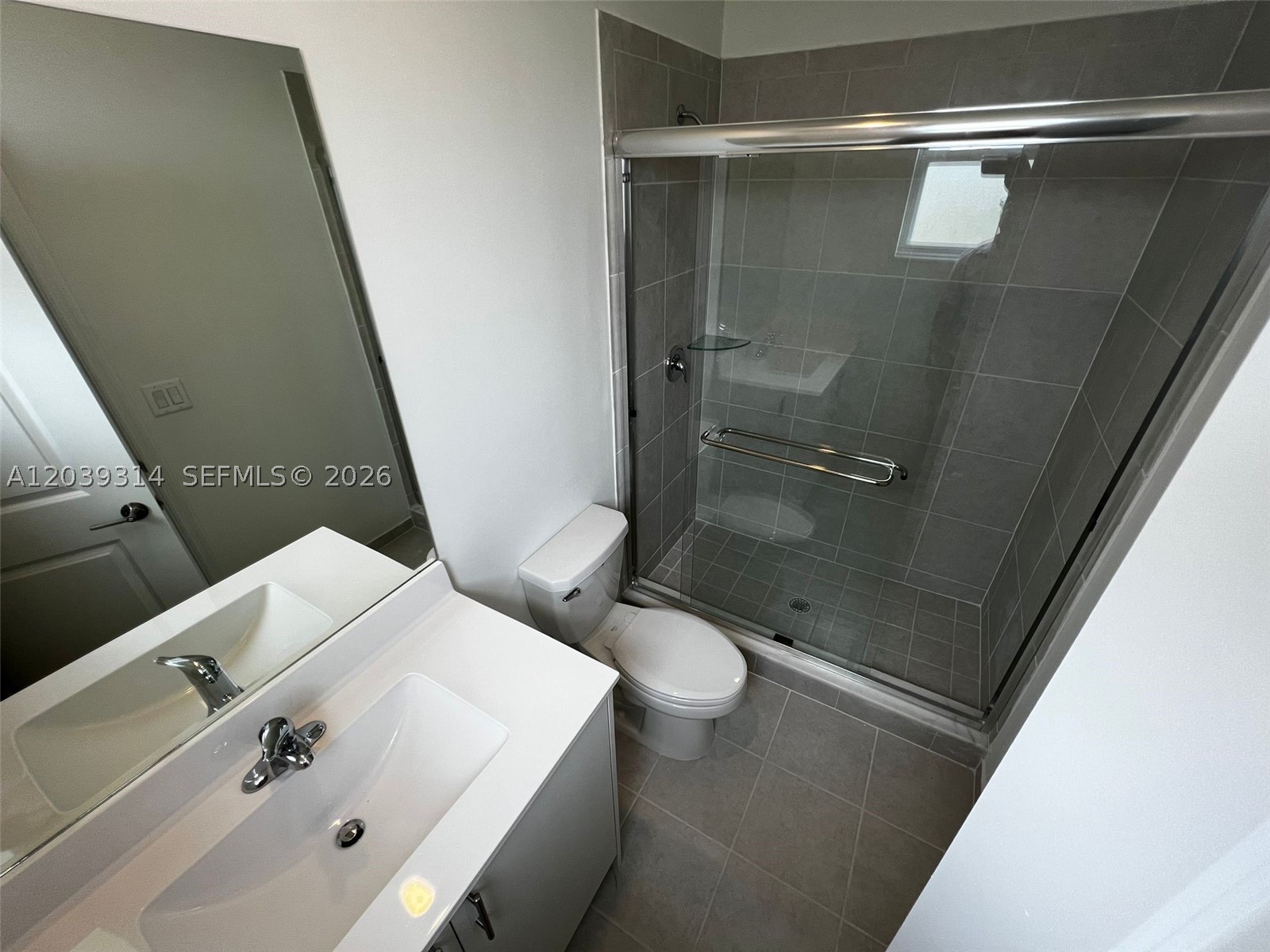 1810 Se 26th Ter 1810 Property Photo 12