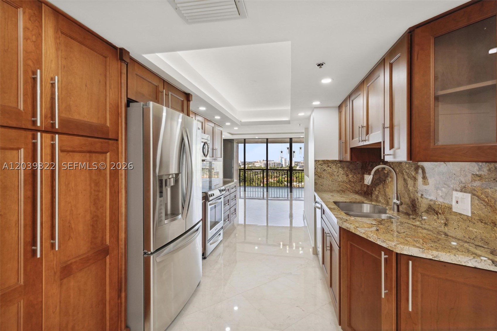 10175 Collins Ave 907 Property Photo 10