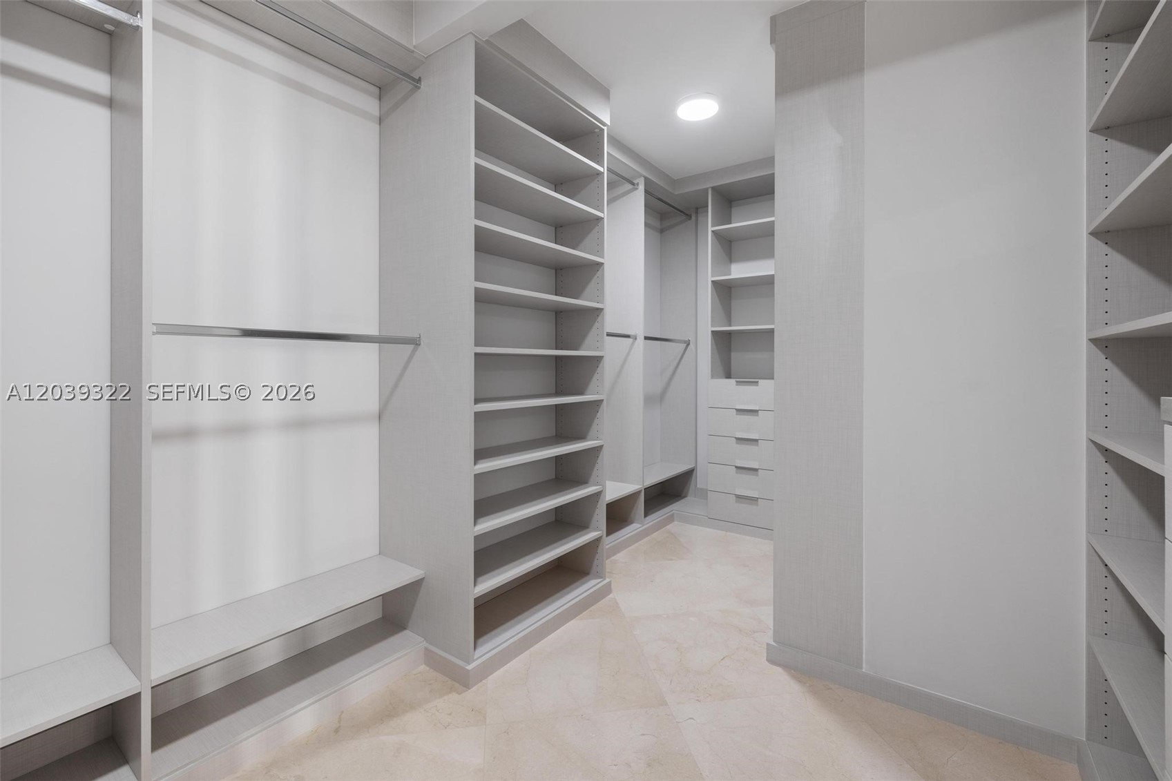10175 Collins Ave 907 Property Photo 21