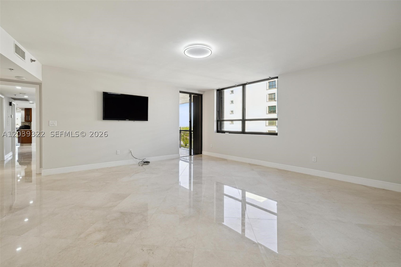 10175 Collins Ave 907 Property Photo 22