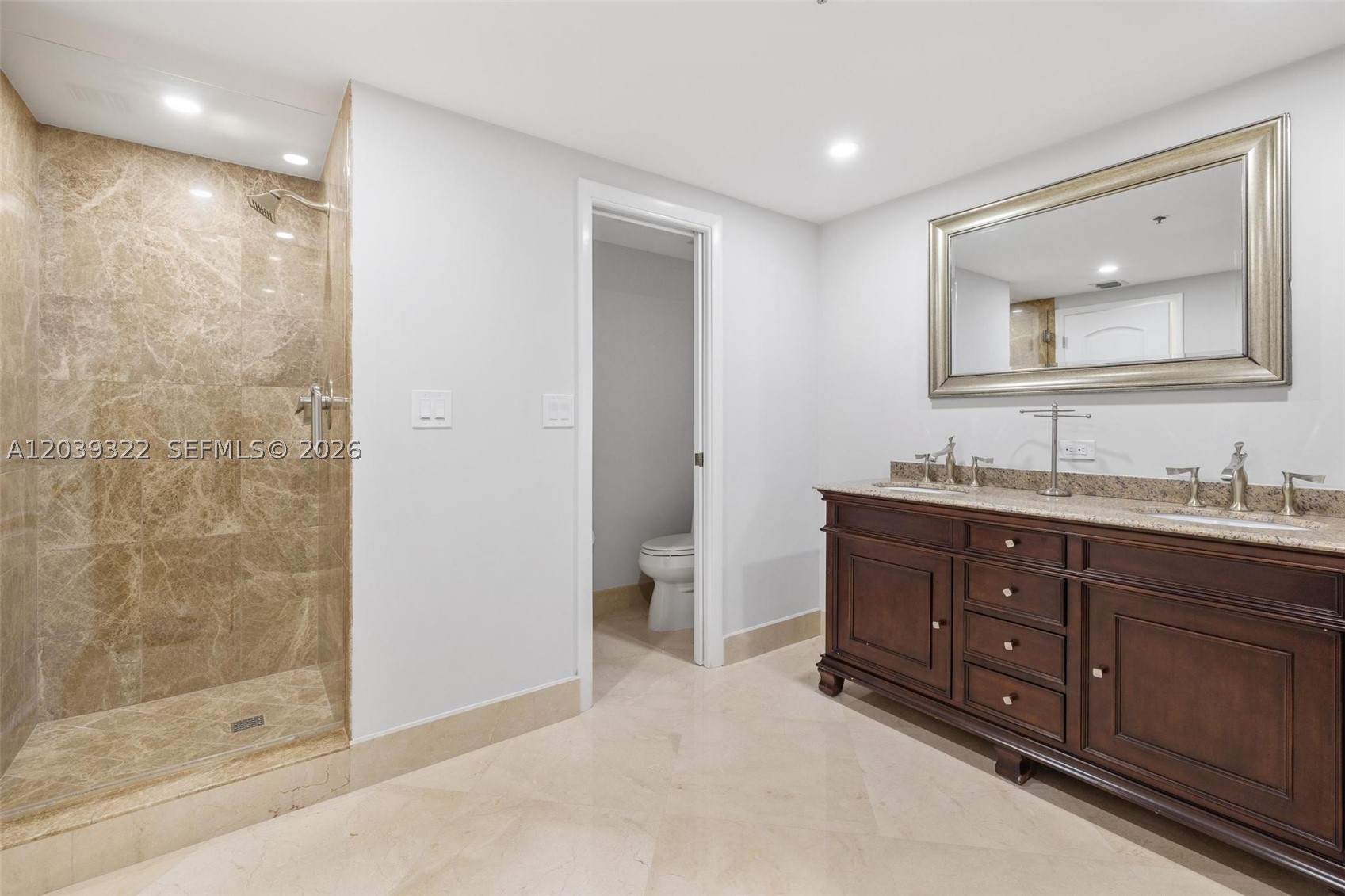 10175 Collins Ave 907 Property Photo 23