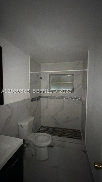 2128 Roosevelt St 3 Property Photo 6