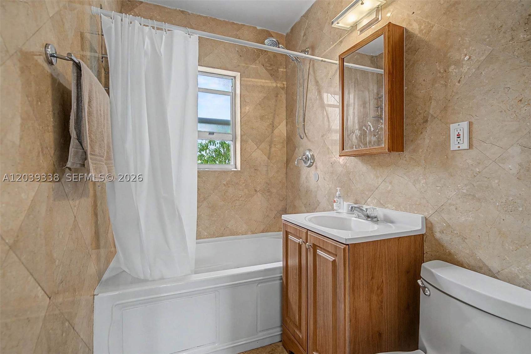 702 Boabadilla Property Photo 18