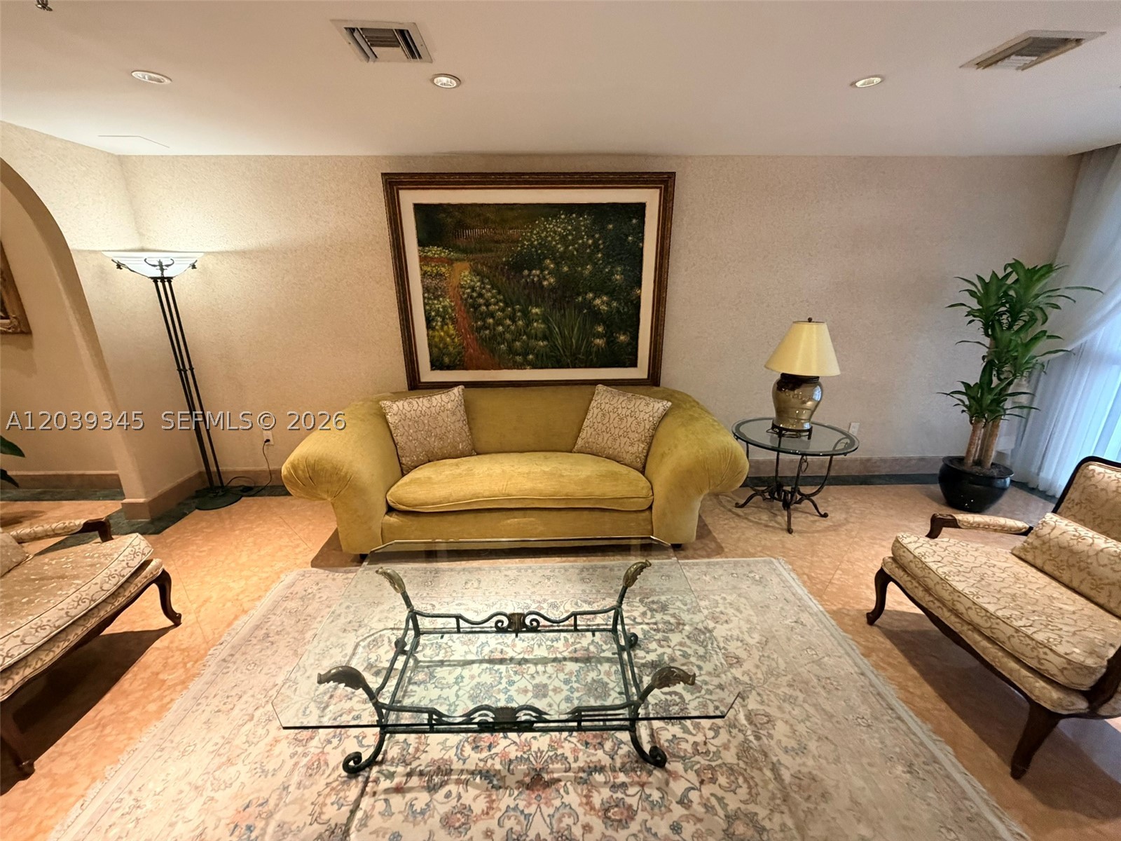 5757 Collins Ave 702 Property Photo 11