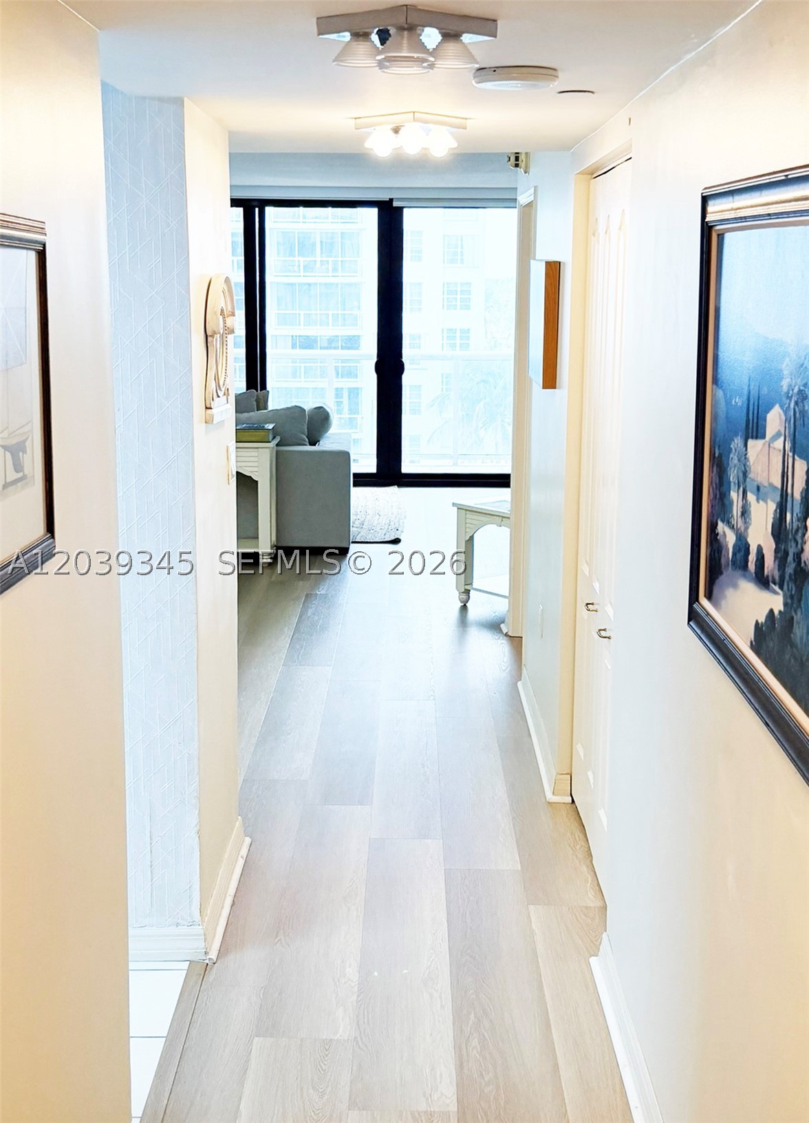 5757 Collins Ave 702 Property Photo 29