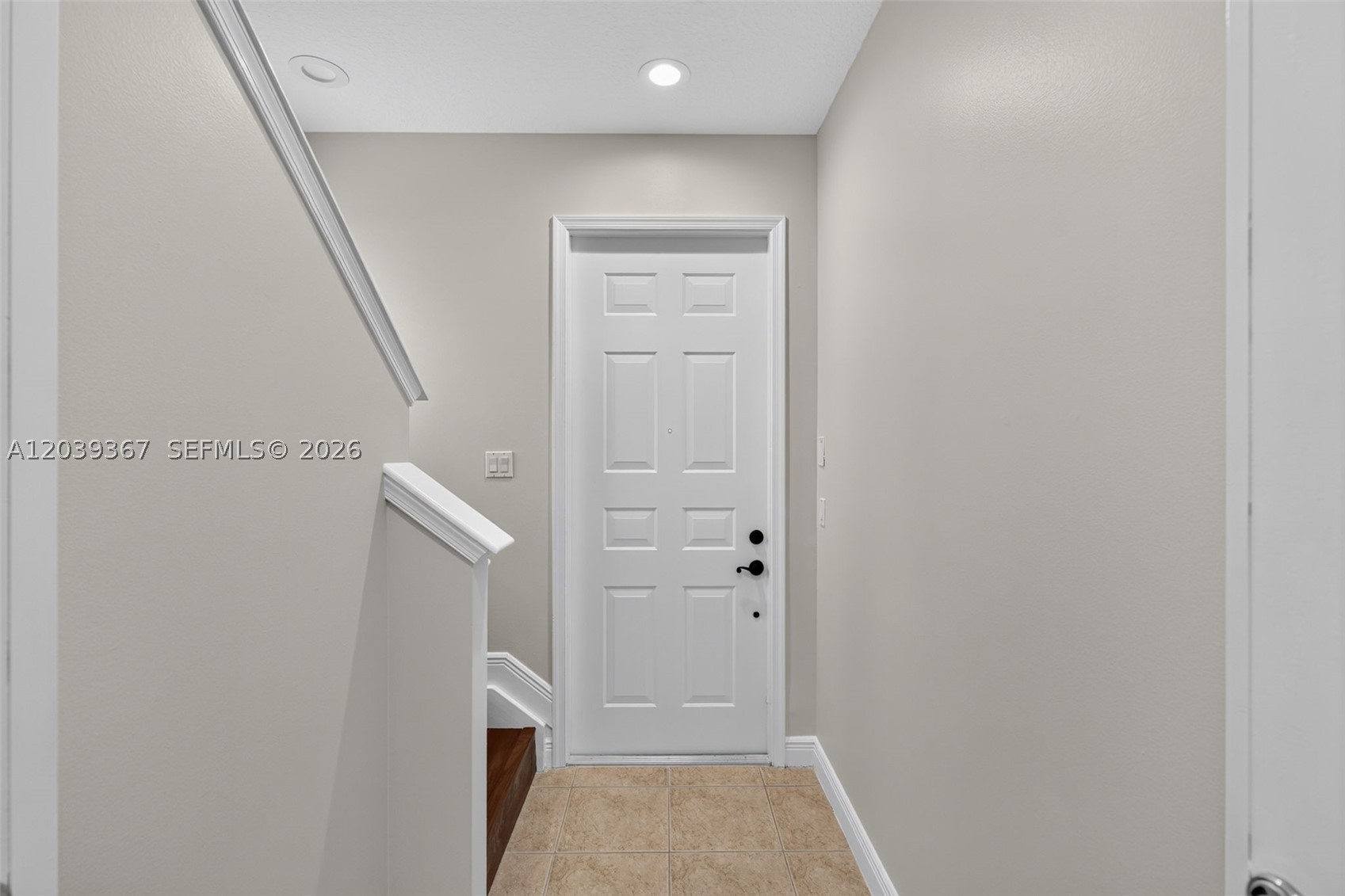 112 Osceola Ln Property Photo 3