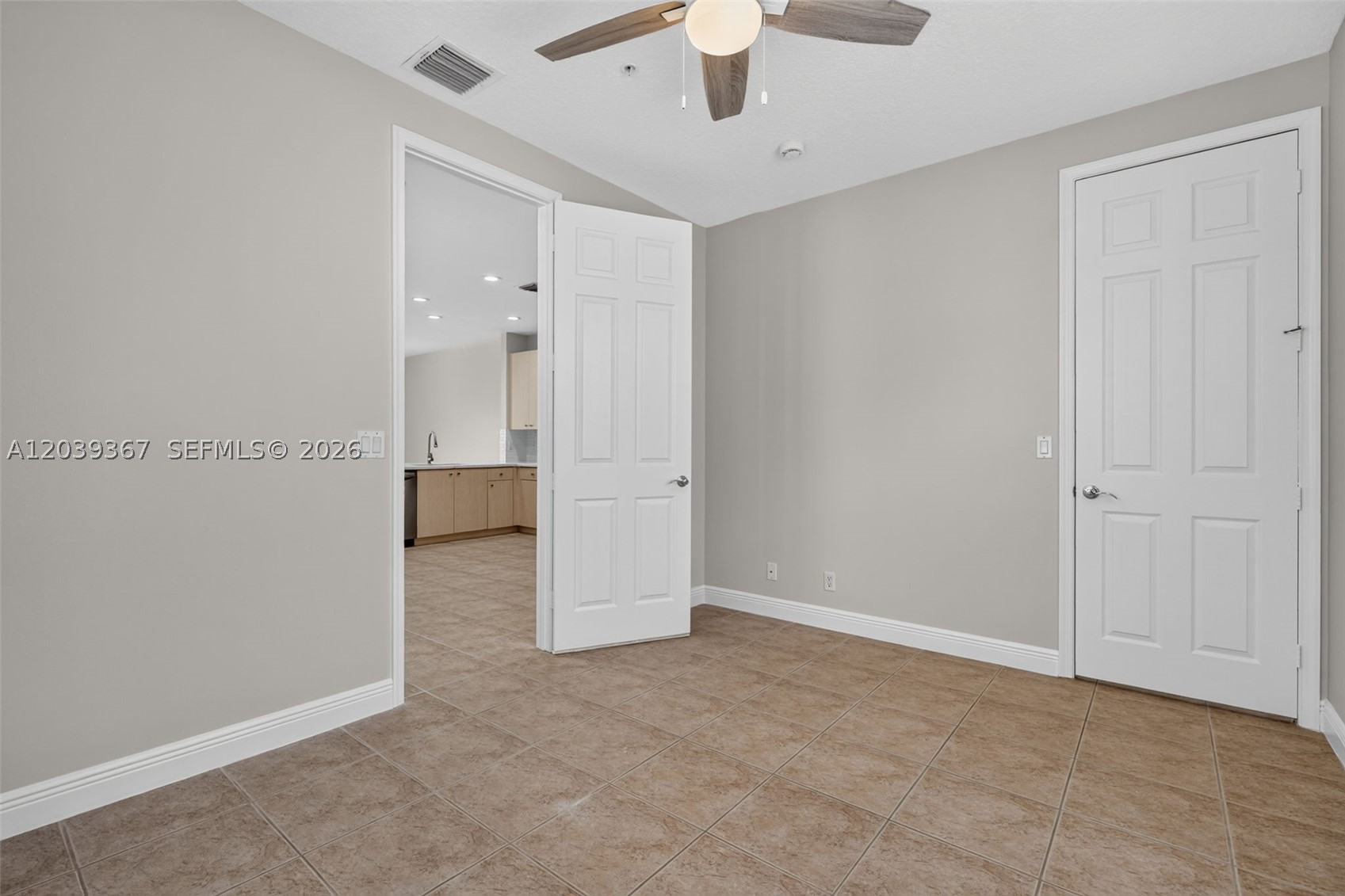 112 Osceola Ln Property Photo 30