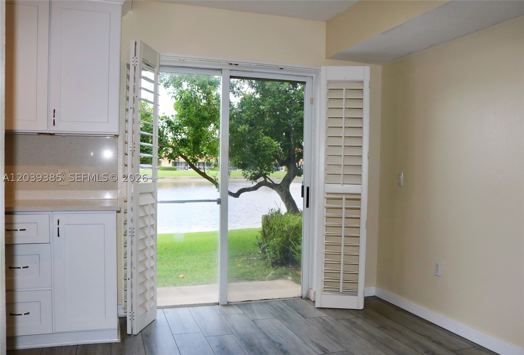 3486 Briar Bay Blvd 101 Property Photo 8