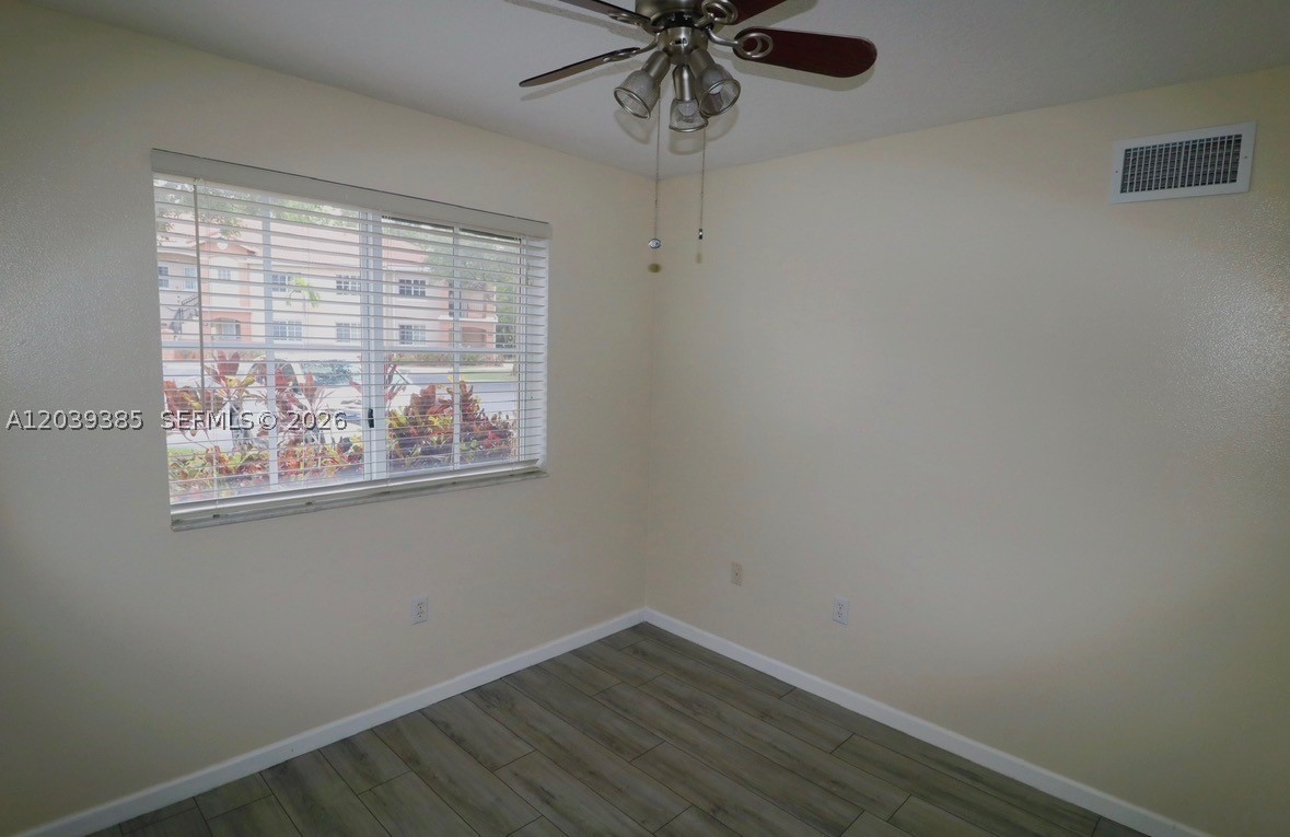 3486 Briar Bay Blvd 101 Property Photo 13