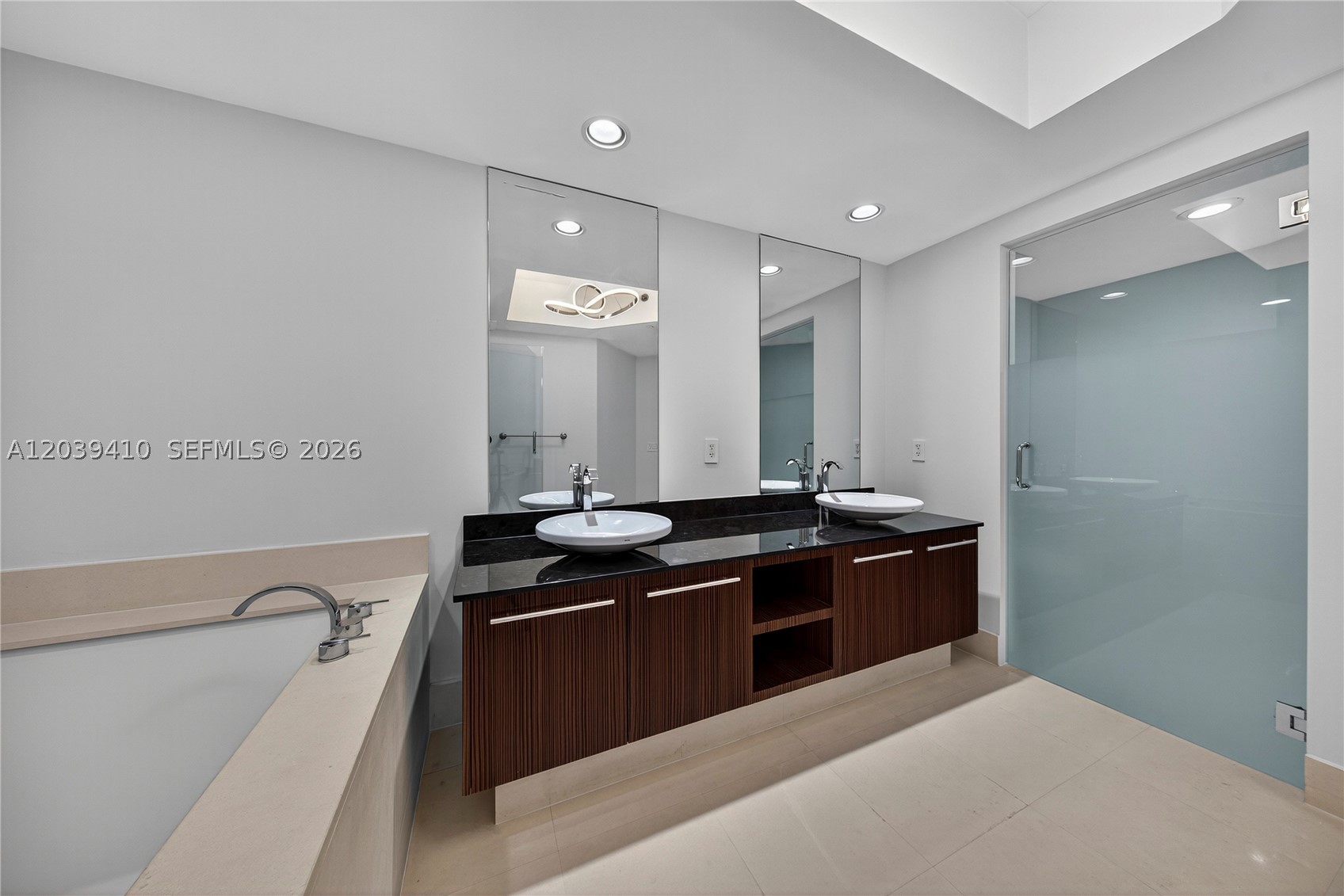2711 S Ocean Dr 3102 Property Photo 14